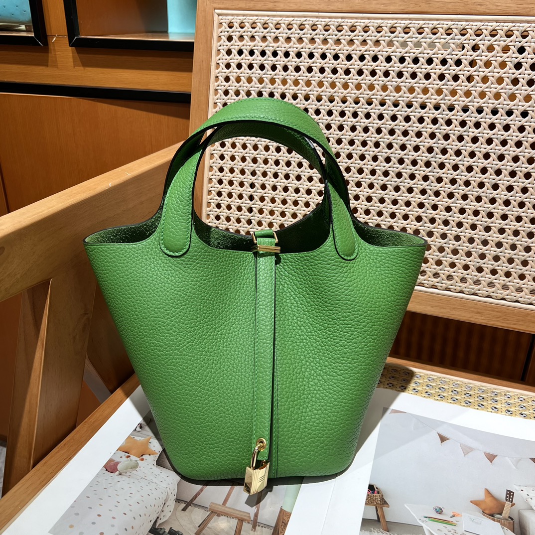 NO:811704,Vegetable basket 18 TC leather, yucca green gold and silver buckle, all steel hardware, wax thread production [ready stock], Hermes, hermes, Hermes,19860909菜篮子18 TC皮 丝兰绿金银扣 全钢五金 蜡线制作【现货】,爱马仕,hermes,Hermes,,Bag