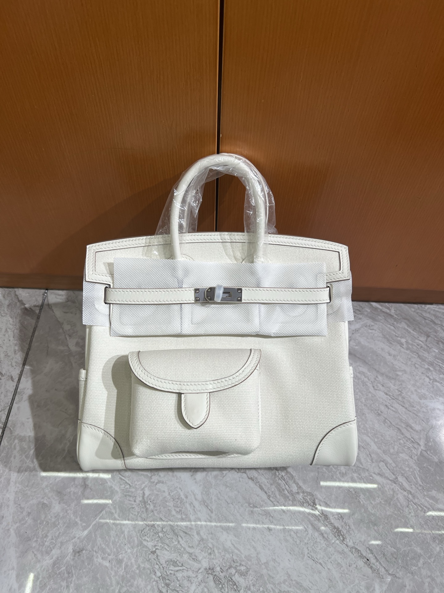 🐎新品
Birkin Cargo 帆布铂金包 25cm 原厂进口Swift皮拼帆布【多色可选】银扣 通勤休闲包 男女通用款
限量版 专柜同步 全手工蜜蜡线缝制 纯钢五金 现货