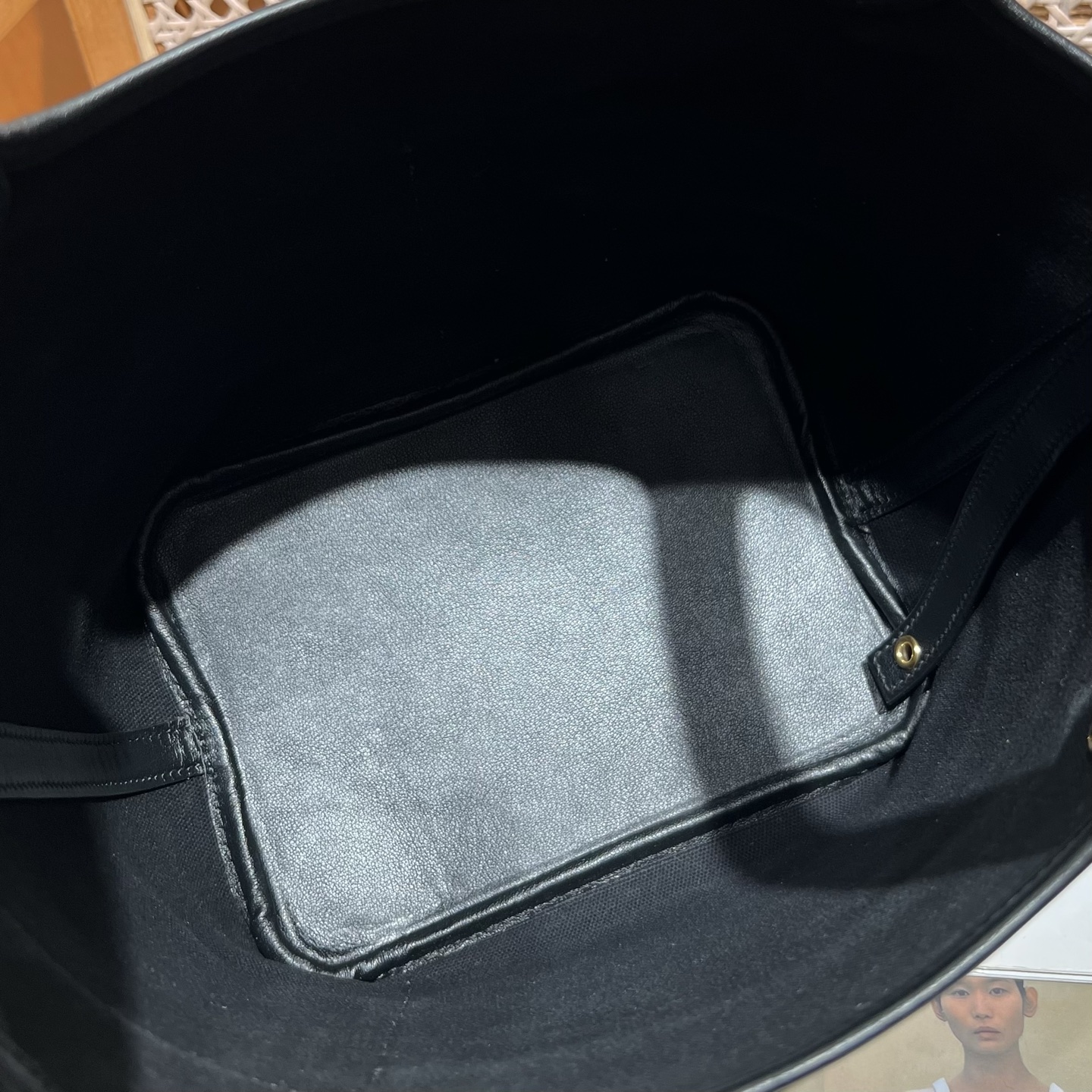Cargo菜篮子 18cm
黑色 Swift皮拼帆布