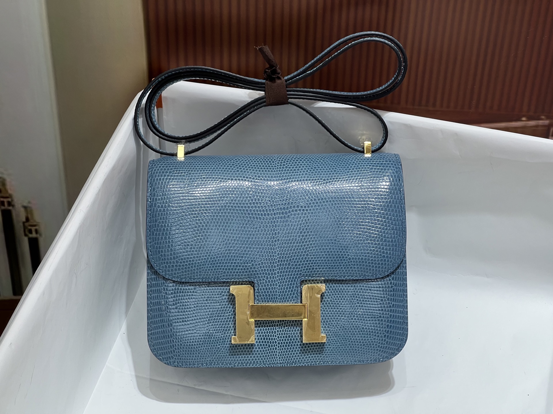 NO:700324,Kangkang 19 gold buckle, full set of hand-made nails, hc imported lizard skin, real shot silver buckle, 5 pieces of skin, make a bag, the texture and leather surface are super beautiful, top hand sewing technology, Hermes, Hermes, Hermes,19860909康康19 金扣 全套手工钉 hc进口蜥蜴皮 实拍银扣 5张皮 做一个包 纹理和皮面都超级漂亮 顶级手缝工艺,爱马仕,hermes,Hermes,,Bag