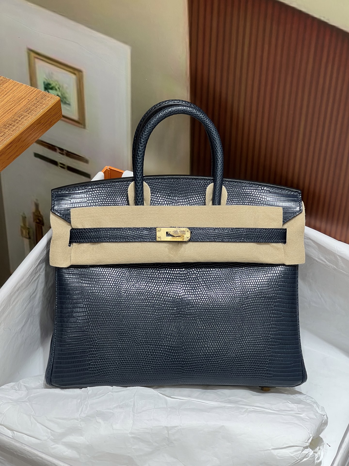 NO:812084,Platinum 25CM. Newly released gold hardware, gold buckle, hc imported lizard skin, real shot, 5 fish fish version Z, top imported wax thread hand sewing technology, Hermes, Hermes, Hermes,19860909铂金25CM.新出 金色五金 金扣 hc进口蜥蜴皮实拍现货,5条鱼鱼对版Z 顶级进口蜡线手缝工艺,爱马仕,hermes,Hermes,,Bag
