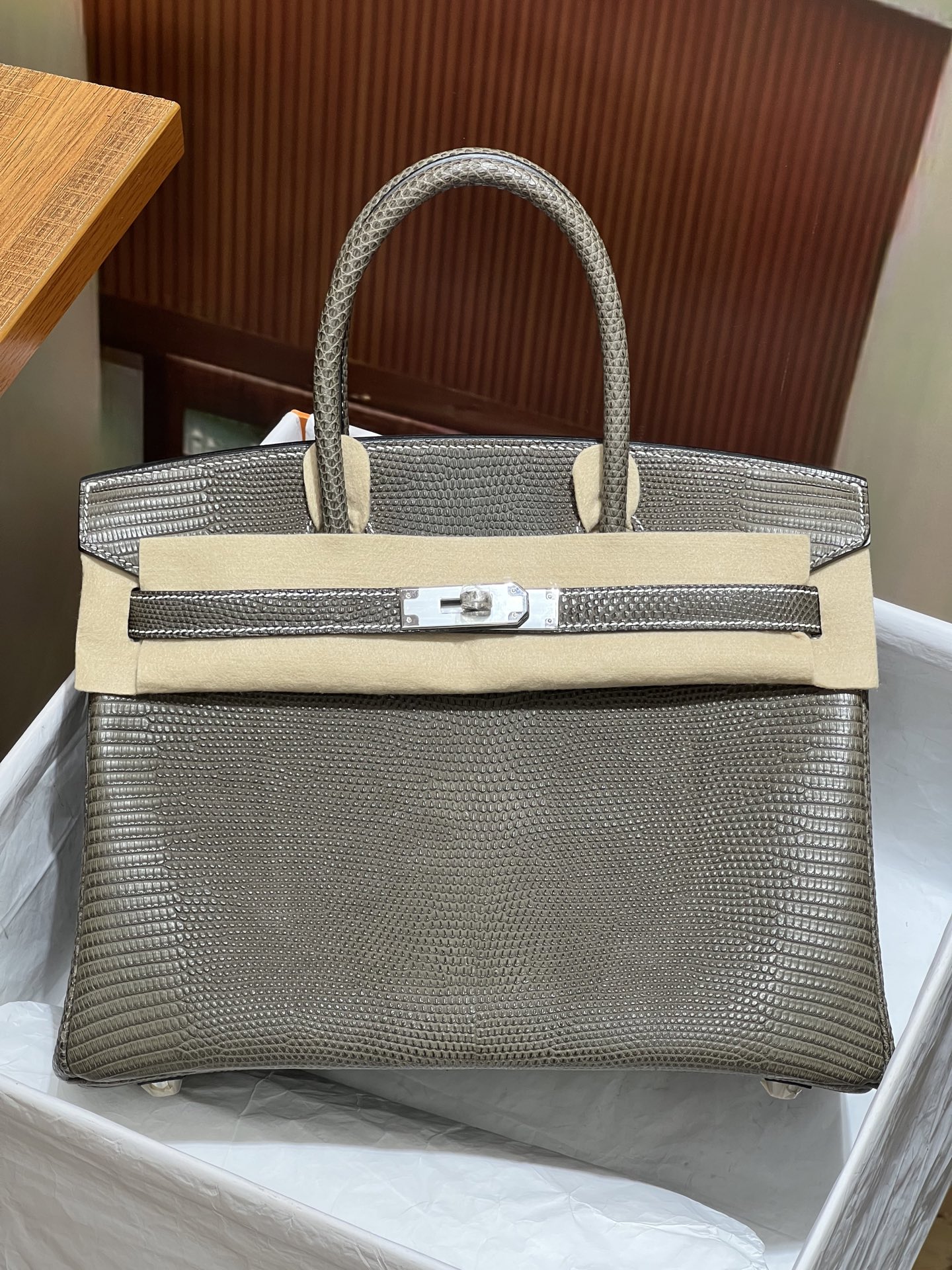 NO:699943,Platinum 30CM. Newly released, silver hardware, gold buckle, hc imported lizard skin, real shot, 5 fishes, Z, top imported wax thread hand sewing technology, Hermes, hermes, Hermes,19860909铂金30CM.新出 银色五金 金扣 hc进口蜥蜴皮实拍现货,5条鱼鱼对版Z 顶级进口蜡线手缝工艺,爱马仕,hermes,Hermes,,Bag