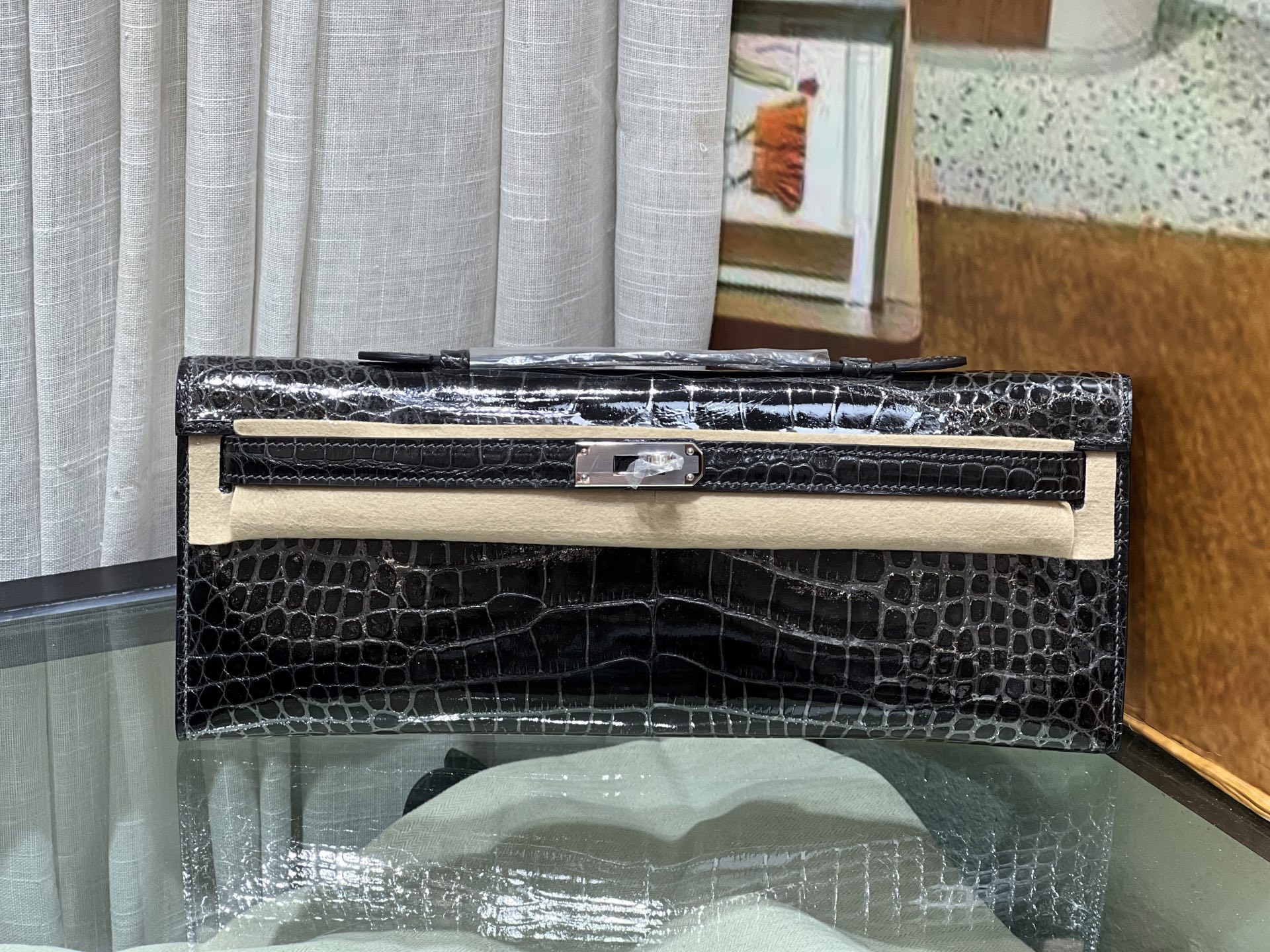 NO:812067,cut 31CM dinner bag graphite gray silver buckle square Hc imported American crocodile wax thread pure hand sewing available from stock, Hermes, Hermes, Hermes,19860909cut 31CM晚宴包 石墨灰 银扣 方块 Hc进口美洲鳄 蜡线纯手缝 现货供应,爱马仕,hermes,Hermes,,Bag