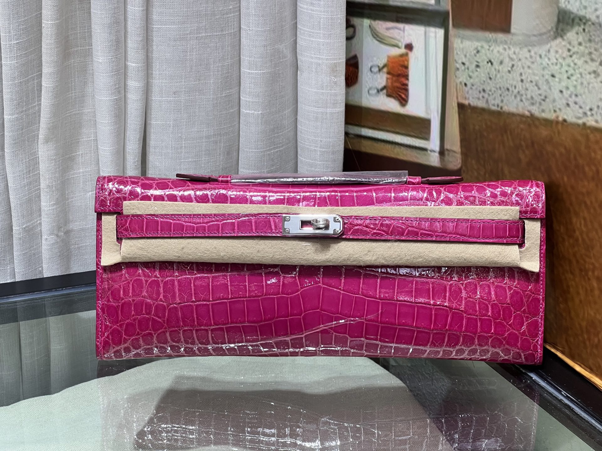 NO:812095,cut 31CM dinner bag, silver buckle, two points, Nile crocodile imported from Singapore, waxed thread, pure hand sewing, available from stock, Hermes, Hermes, Hermes,19860909cut 31CM晚宴包 银扣 两点 新加坡进口尼罗鳄 蜡线纯手缝 现货供应,爱马仕,hermes,Hermes,,Bag