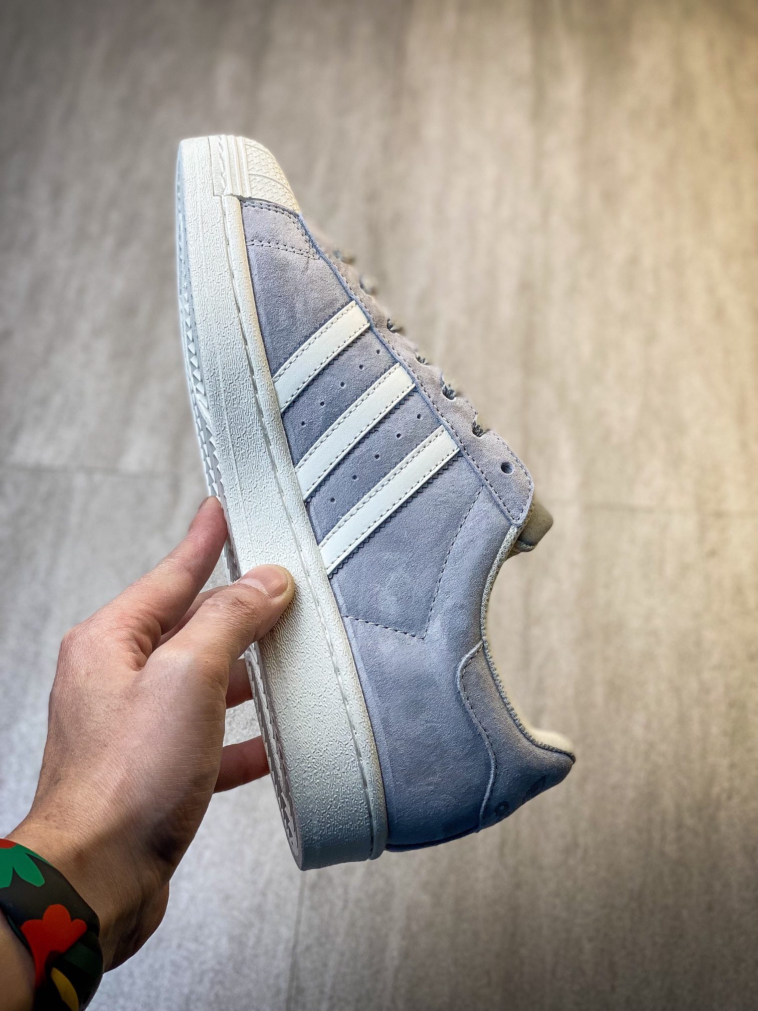 💰150
阿迪达斯/三叶草Adidas Originals Superstar”Beige Tan“经典贝壳头系列低帮百搭休闲运动板鞋
货号：BS0911 D4
尺码：35 36 36⅔ 37⅓ 38 38⅔ 39⅓ 40 40⅔ 41⅓ 42 42⅔ 43⅓ 44 44⅔ 45