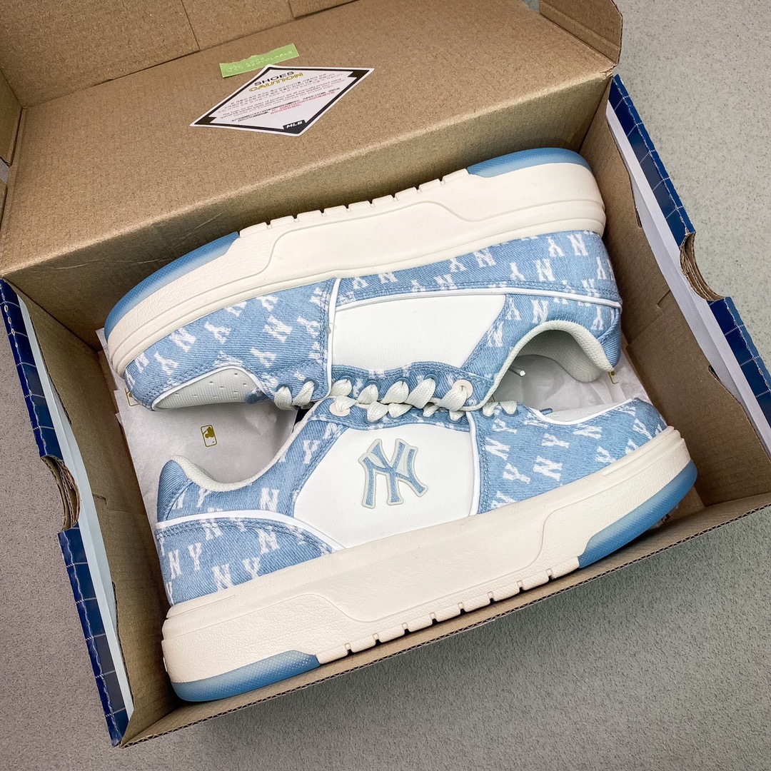 💰180
平台订单  MLB 纽约洋基队 灰色
货号: 3ASXS015N-50 Z4
尺码：35 36 36.5 37 38.5 39 40 40.5 41 42 42.5 43 44 44.5 45