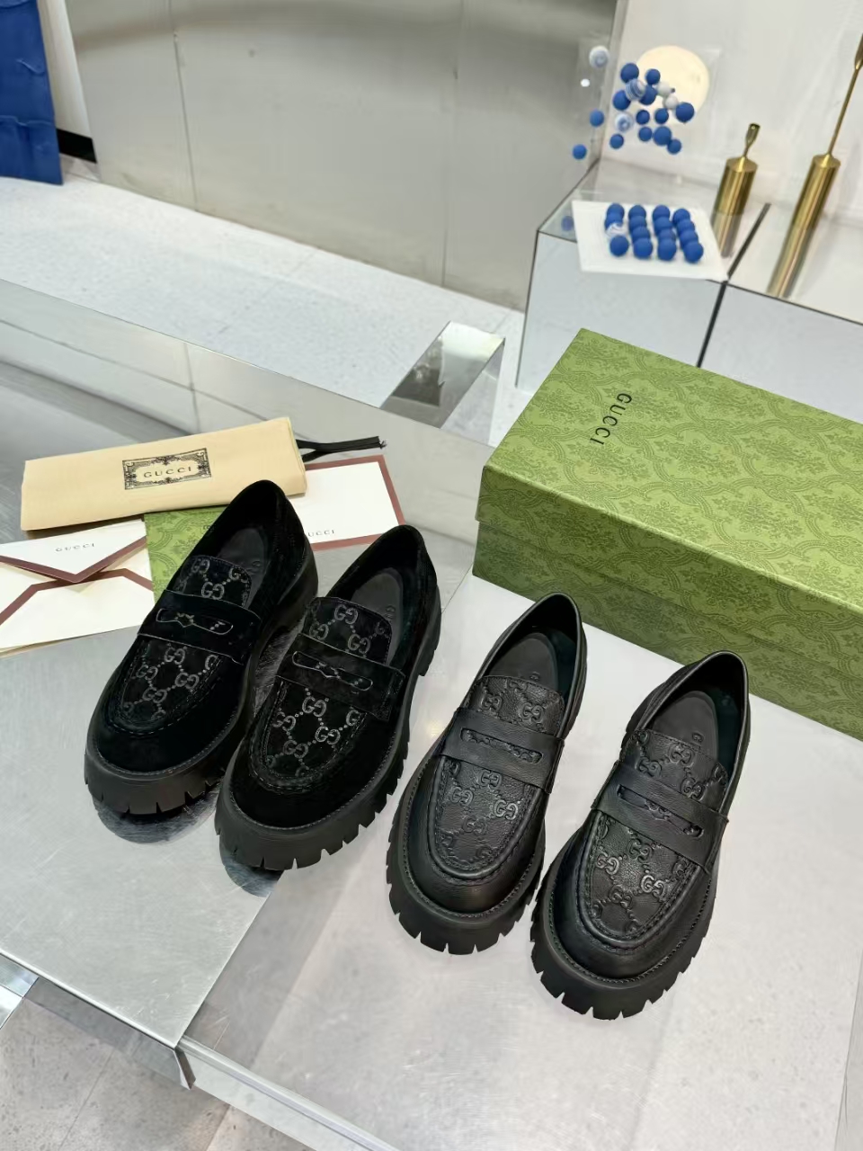 Gucci Schoenen Loafers Koeienhuid Rubber