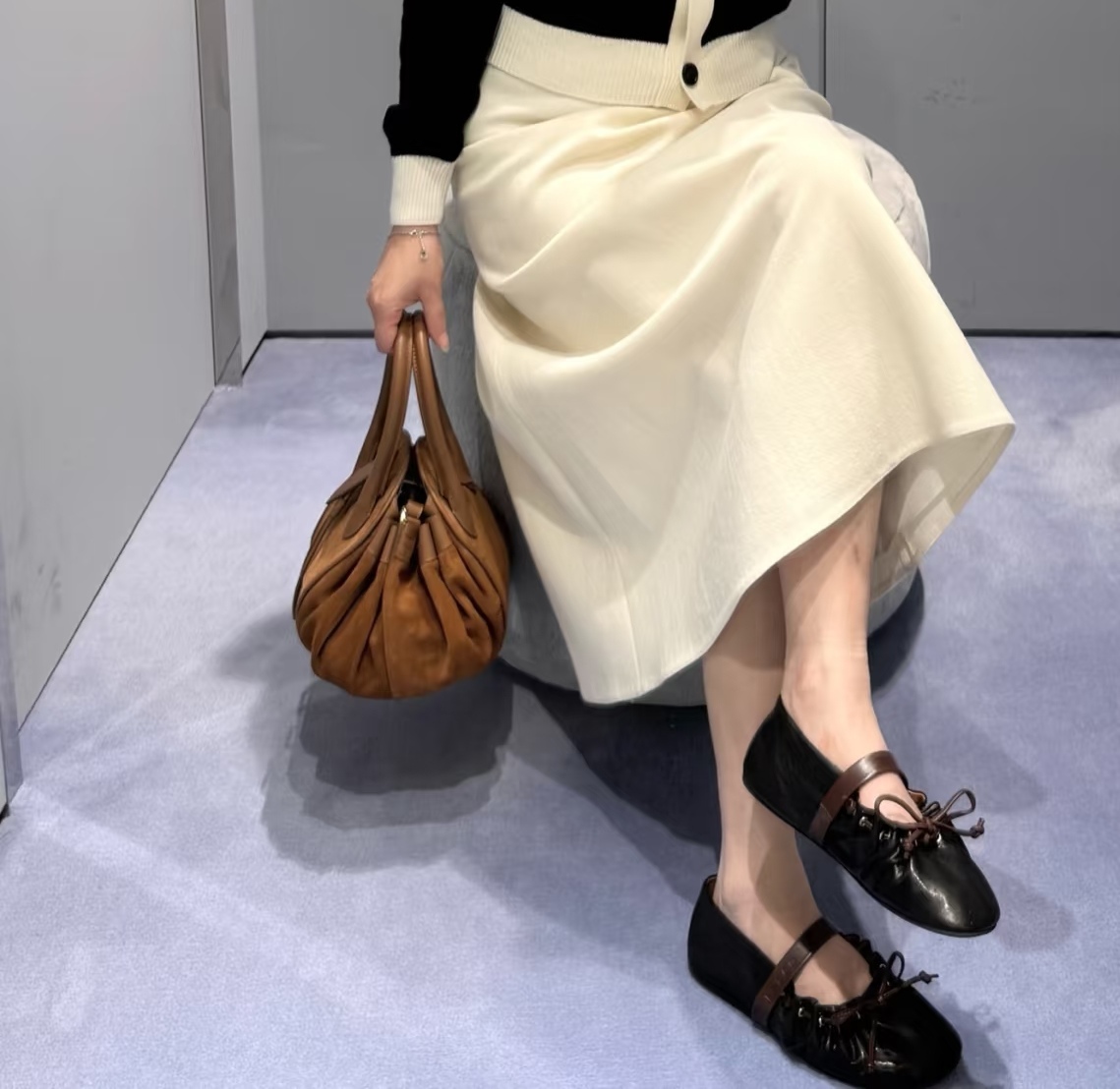 NO:706420,Matching demonstration, ballet shoes19860909搭配示范,芭蕾舞鞋,Women's Shoes