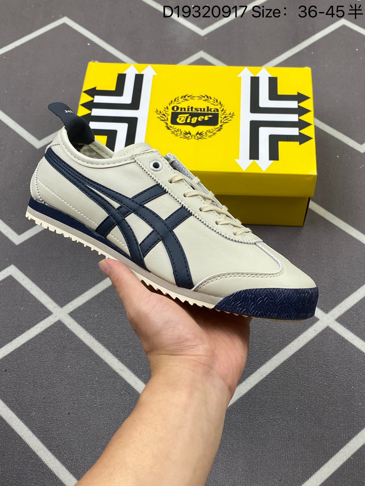 合集1 💰160
公司级✅Onitsuka Tiger NIPPON MADE 鬼冢虎手工鞋系列 最高版本MEXICO 66 DELUXE メキシコ 66 デラックス独家！同步官方，手工鞋新款三联吊牌！系带/免系带两用穿法！高密度双层组合中底板，根据楦头形状预定型，完美贴合脚弓！高弹性EVA成型鞋垫，支撑性能强，可以缓冲双足压力，减轻疲劳！dunk耐克Nike阿迪达斯三叶草空军一号aj1椰子350新百伦nb327古驰脏脏鞋lv麦昆匡威1970s万斯彪马aj312斐乐巴黎世家aj4飞马亚瑟士贝壳头添柏岚鬼冢虎华夫飞马UGG库里篮球鞋詹姆斯乔丹贝壳头gtAJ1 low乔1闪电倒勾777尺码：36-47.5 耐克 阿迪达斯 三叶草 椰子350 v2 sb dunk 古驰脏脏鞋 麦昆 匡威1970s 万斯 vans 范斯 新百伦 乔丹 air jordan 亚瑟士 斯凯奇 斐乐 彪马 锐步 mlb  fila 鬼冢虎 莆田鞋 板鞋 樱花粉 af1 高帮 纯白 复古  满天星 解构 鞋盾 小麦色  蓝粉  马卡龙 低帮 独角兽 鸳鸯 联名 童鞋  冰淇淋  骨白冰蓝  白蓝 黑色 小白鞋 电玩像素 黑白 涂鸦 镭射 雾霾 白色  diy  1970s 夜光  大童 泼墨 中帮 黑武士 洛克公园 魔术贴 情侣 经典 四钩 奶咖色 刮刮乐 白丝绸 白银 3m 反光 白绿夜光 白橙双钩 小雏菊  权志龙 白绿橙 off white 飞线  金钩 冰块 小银钩 笑脸 缝线  剪纸蓝丝绸  情人节限定  白金 蓝白 354 黑曜石   熊猫 像素  冰蓝 四小勾 水晶底 寿桃 洞洞鞋 彩虹像素  灰色 air force 1 黑色   拖鞋 aj4 aj35 aj11 篮球鞋 莆田 aj3 aj6 aj13 aj7 童鞋 儿童鞋  aj312   aj36 黑白奥利奥  传奇蓝  aj32  限量版 飞人拖鞋 康扣  熊猫 北卡蓝  low  白水泥  藤原浩  aj34郭艾伦 影子灰  蒂芙尼绿 aj10 倒钩  aj9 冰雪奇缘 黑曜石 aj31  aj270 球鞋  大魔王 冰激凌  樱木花道  热熔岩  迪奥联名  胭脂红 凉鞋 aj15  满天星 水泥灰 芝加哥 鸳鸯 aj28  情侣 aj28 樱花粉 电玩像素 北卡蓝 小迪奥 粉色 樱花粉 电玩像素  烟灰 变色龙 兵马俑 大巴黎 aj16  兔八哥  马卡龙  大学蓝 aj30 黑水泥  白蛇 叶绿素 火影 白水泥 情人节限定 粉蛇 黑红 球鞋gtcut   kobe球鞋 zoom kobe 500黑武士 2022r nike星空 gt球鞋 zoom跑鞋 纽巴伦990 nikecourt女鞋 zoom aj1 nb827 斐乐hike nike青花瓷 aj镭射 科6 next跑鞋 宇航员2.0 小白鞋 男鞋 运动鞋 斯凯奇 斐乐 板鞋 aj 彪马 新百伦 亚瑟士 new balance adidas 阿迪达斯 篮球鞋 空军一号 纯白  跑步鞋 vision street wear puma 女运动休闲鞋 nb  情侣鞋 球鞋 dunk 美津浓 欧文7  运动鞋女款跑步鞋 休闲男鞋  aj1 拖鞋 耐克鞋男新款 鞋子 童鞋 男款  飞马  zoom 超级飞马 跑鞋  老爹鞋 air max 儿童鞋子 男士 飞马38 m2k 日落 黑白熊猫  女款  飞马39  男款 阿甘鞋 飞马37  夏季  dunk sb 华夫鞋 凉鞋  开拓者 夏款 毛毛虫  气垫 air zoom 休闲鞋 高帮 帆布鞋 sacai 2022 vapormax 赤足  飞马36 af1 紫葡萄 树莓紫  winflo8 court女鞋 网鞋 zoom 破二  dc0774 拖鞋 superfly 子弹头 dunk黑白熊猫 blazer max270 欧文7 小童鞋  阿尔法 欧文8 登月 星空 莆田  黑武士 airmax97 贝壳头 三叶草 boost   forum 椰子鞋  yeezy  neo  暗夜精灵 金标 椰子 350 v2  ultraboost 清风 阿尔法 涉水鞋 ub21 ub22  forum84 ub nmd 爆米花 pro2 cut  supernova x9000 椰子500  小椰子 forum low 史密斯 椰子700  樱花系列女鞋 新百伦530 327   574   5740 满天星 992 550 990 303 nb2002ra 302 元祖灰 993 990v5 nb300 ms327 580 999 nb327新百伦 新百伦878 nb300 5740奶茶色 m5740nb5740 997 608 452 nbms327 992元祖灰 996 880 低帮  倒钩  aj1 low 北卡蓝 黑曜石  倒钩藤原浩鞋 芝加哥 禁穿 小迪奥aj1 aj1大学蓝 樱花粉 烟灰   闪电倒钩 mid  影子灰 白丝绸   黑红脚趾 黑红 马卡龙 小dior 蒂芙尼绿 黑脚趾 小摩卡 蜘蛛侠 兔八哥 莆田纯原 纯白 中帮 黑粉脚趾 鸳鸯 low摩卡棕 扣碎 倒钩低帮 小闪电 凯尔特人 芝加哥ow联名 灰白 红豆奶茶 叛逆 换底 扣碎篮板 摩卡棕 迪奥联名鞋 皇家蓝 低帮女鞋倒钩白棕 泡泡糖 黑粉脚趾 北卡蓝低帮 黑绿脚趾 影子灰 蒂芙尼绿 黑脚趾 浆果粉  扣碎篮板 鸳鸯 冰淇淋 白丝绸 激光蓝 offwhite联名 黑粉脚趾	 蓝 水洗丹宁 情人节 午夜蓝 凯尔特人 泡泡糖  男鞋 女鞋 夏季 儿童 拖鞋  小众鞋 篮球鞋 凉鞋 运动鞋 跑步鞋 童鞋  板鞋  日落  足球鞋 小白鞋 跑鞋 老爹鞋 zoom 超级飞马 36 37 38  sb dunk  鞋子 新款 m2k air max   薄款 赤足5.0  星空 登月 回到未来 vapormax 超轻 网鞋 气垫鞋 阿甘鞋 休闲鞋 47 blazer 高帮 樱花粉 free vaporfly  情侣  子弹头 华夫鞋 欧文7 lebron18  joyride fly3 max270 杜兰特5  毛毛虫 黑武士 限量版 忍者 马拉松 winflo7 kyrie7 ep  莆田鞋   板鞋 樱花粉  af1 高帮 纯白 复古  满天星 解构 鞋盾   小麦色  蓝粉  马卡龙 低帮 独角兽 鸳鸯 联名 童鞋  冰淇淋  骨白冰蓝 白蓝 黑色 小白鞋 电玩像素 黑白 涂鸦 镭射 雾霾 白色  diy  夜光  大童 泼墨 中帮 黑武士 洛克公园 魔术贴 情侣 经典 四钩 奶咖色 刮刮乐 白丝绸 白银 3m 反光 白绿夜光 白橙双钩 小雏菊  权志龙 白绿橙 off white 飞线  金钩 冰块 小银钩 笑脸 缝线  剪纸 纯黑 蓝丝绸  情人节限定  白金 蓝白 354 黑曜石   熊猫 像素  冰蓝 四小勾 水晶底 寿桃 洞洞鞋 彩虹像素  灰色 air force 1 黑色  拖鞋 aj4 aj35 aj11 篮球鞋 莆田 aj3 aj6 aj13 aj7 童鞋 儿童鞋 aj312 aj36 黑白奥利奥  传奇蓝  aj32 限量版 飞人拖鞋 康扣  熊猫 北卡蓝  low  白水泥 藤原浩 aj34郭艾伦 影子灰  蒂芙尼绿 aj10 倒钩 aj9 冰雪奇缘 黑曜石 aj31 aj270 球鞋 大魔王 冰激凌  樱木花道  热熔岩  迪奥联名 胭脂红 凉鞋 aj15 满天星 水泥灰 芝加哥 鸳鸯 aj28 情侣 aj28 樱花
货号:1183A872
Size:36 37 37.5 38 39 39.5 40.5 41.5 42 42.5 43.5 44 45
ID:D19320917