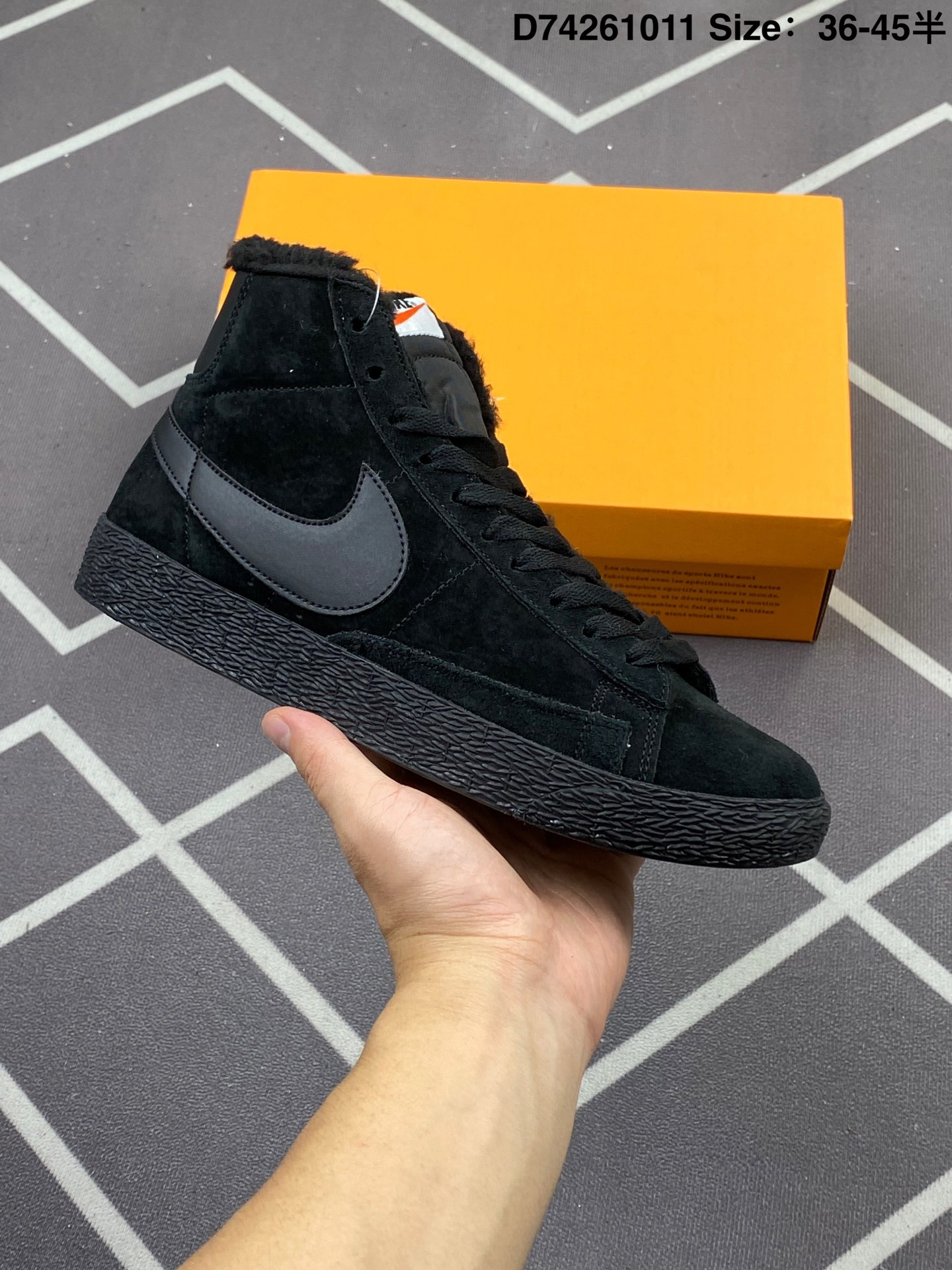 合集💰130
✅Nike Blazer Mid 经典开拓者高帮百搭休闲运动板采用原厂一致粒面硬牛皮革鞋面材质#韩国进口环保绿吸附性中底布 眼前的新设计选用皮质。配出当下流行的阴阳元素。呈现属于现代潮流的美感。货号：CL1167-600 尺码：36 36.5 37.5 38 38.5 39 40 40.5 41 42 42.5 43 44
ID：087JH D1011   dunk耐克Nike阿迪达斯三叶草空军一号aj1椰子350新百伦nb327古驰脏脏鞋lv麦昆匡威1970s万斯彪马aj312斐乐巴黎世家aj4飞马亚瑟士贝壳头添柏岚鬼冢虎华夫飞马UGG库里篮球鞋詹姆斯乔丹贝壳头gtAJ1 low乔1闪电倒勾777尺码：36-47.5 耐克 阿迪达斯 三叶草 椰子350 v2 sb dunk 古驰脏脏鞋 麦昆 匡威1970s 万斯 vans 范斯 新百伦 乔丹 air jordan 亚瑟士 斯凯奇 斐乐 彪马 锐步 mlb  fila 鬼冢虎 莆田鞋 板鞋 樱花粉 af1 高帮 纯白 复古  满天星 解构 鞋盾 小麦色  蓝粉  马卡龙 低帮 独角兽 鸳鸯 联名 童鞋  冰淇淋  骨白冰蓝  白蓝 黑色 小白鞋 电玩像素 黑白 涂鸦 镭射 雾霾 白色  diy  1970s 夜光  大童 泼墨 中帮 黑武士 洛克公园 魔术贴 情侣 经典 四钩 奶咖色 刮刮乐 白丝绸 白银 3m 反光 白绿夜光 白橙双钩 小雏菊  权志龙 白绿橙 off white 飞线  金钩 冰块 小银钩 笑脸 缝线  剪纸蓝丝绸  情人节限定  白金 蓝白 354 黑曜石   熊猫 像素  冰蓝 四小勾 水晶底 寿桃 洞洞鞋 彩虹像素  灰色 air force 1 黑色   拖鞋 aj4 aj35 aj11 篮球鞋 莆田 aj3 aj6 aj13 aj7 童鞋 儿童鞋  aj312   aj36 黑白奥利奥  传奇蓝  aj32  限量版 飞人拖鞋 康扣  熊猫 北卡蓝  low  白水泥  藤原浩  aj34郭艾伦 影子灰  蒂芙尼绿 aj10 倒钩  aj9 冰雪奇缘 黑曜石 aj31  aj270 球鞋  大魔王 冰激凌  樱木花道  热熔岩  迪奥联名  胭脂红 凉鞋 aj15  满天星 水泥灰 芝加哥 鸳鸯 aj28  情侣 aj28 樱花粉 电玩像素 北卡蓝 小迪奥 粉色 樱花粉 电玩像素  烟灰 变色龙 兵马俑 大巴黎 aj16  兔八哥  马卡龙  大学蓝 aj30 黑水泥  白蛇 叶绿素 火影 白水泥 情人节限定 粉蛇 黑红 球鞋gtcut   kobe球鞋 zoom kobe 500黑武士 2022r nike星空 gt球鞋 zoom跑鞋 纽巴伦990 nikecourt女鞋 zoom aj1 nb827 斐乐hike nike青花瓷 aj镭射 科6 next跑鞋 宇航员2.0 小白鞋 男鞋 运动鞋 斯凯奇 斐乐 板鞋 aj 彪马 新百伦 亚瑟士 new balance adidas 阿迪达斯 篮球鞋 空军一号 纯白  跑步鞋 vision street wear puma 女运动休闲鞋 nb  情侣鞋 球鞋 dunk 美津浓 欧文7  运动鞋女款跑步鞋 休闲男鞋  aj1 拖鞋 耐克鞋男新款 鞋子 童鞋 男款  飞马  zoom 超级飞马 跑鞋  老爹鞋 air max 儿童鞋子 男士 飞马38 m2k 日落 黑白熊猫  女款  飞马39  男款 阿甘鞋 飞马37  夏季  dunk sb 华夫鞋 凉鞋  开拓者 夏款 毛毛虫  气垫 air zoom 休闲鞋 高帮 帆布鞋 sacai 2022 vapormax 赤足  飞马36 af1 紫葡萄 树莓紫  winflo8 court女鞋 网鞋 zoom 破二  dc0774 拖鞋 superfly 子弹头 dunk黑白熊猫 blazer max270 欧文7 小童鞋  阿尔法 欧文8 登月 星空 莆田  黑武士 airmax97 贝壳头 三叶草 boost   forum 椰子鞋  yeezy  neo  暗夜精灵 金标 椰子 350 v2  ultraboost 清风 阿尔法 涉水鞋 ub21 ub22  forum84 ub nmd 爆米花 pro2 cut  supernova x9000 椰子500  小椰子 forum low 史密斯 椰子700  樱花系列女鞋 新百伦530 327   574   5740 满天星 992 550 990 303 nb2002ra 302 元祖灰 993 990v5 nb300 ms327 580 999 nb327新百伦 新百伦878 nb300 5740奶茶色 m5740nb5740 997 608 452 nbms327 992元祖灰 996 880 低帮  倒钩  aj1 low 北卡蓝 黑曜石  倒钩藤原浩鞋 芝加哥 禁穿 小迪奥aj1 aj1大学蓝 樱花粉 烟灰   闪电倒钩 mid  影子灰 白丝绸   黑红脚趾 黑红 马卡龙 小dior 蒂芙尼绿 黑脚趾 小摩卡 蜘蛛侠 兔八哥 莆田纯原 纯白 中帮 黑粉脚趾 鸳鸯 low摩卡棕 扣碎 倒钩低帮 小闪电 凯尔特人 芝加哥ow联名 灰白 红豆奶茶 叛逆 换底 扣碎篮板 摩卡棕 迪奥联名鞋 皇家蓝 低帮女鞋倒钩白棕 泡泡糖 黑粉脚趾 北卡蓝低帮 黑绿脚趾 影子灰 蒂芙尼绿 黑脚趾 浆果粉  扣碎篮板 鸳鸯 冰淇淋 白丝绸 激光蓝 offwhite联名 黑粉脚趾	 蓝 水洗丹宁 情人节 午夜蓝 凯尔特人 泡泡糖  男鞋 女鞋 夏季 儿童 拖鞋  小众鞋 篮球鞋 凉鞋 运动鞋 跑步鞋 童鞋  板鞋  日落  足球鞋 小白鞋 跑鞋 老爹鞋 zoom 超级飞马 36 37 38  sb dunk  鞋子 新款 m2k air max   薄款 赤足5.0  星空 登月 回到未来 vapormax 超轻 网鞋 气垫鞋 阿甘鞋 休闲鞋 47 blazer 高帮 樱花粉 free vaporfly  情侣  子弹头 华夫鞋 欧文7 lebron18  joyride fly3 max270 杜兰特5  毛毛虫 黑武士 限量版 忍者 马拉松 winflo7 kyrie7 ep  莆田鞋   板鞋 樱花粉  af1 高帮 纯白 复古  满天星 解构 鞋盾   小麦色  蓝粉  马卡龙 低帮 独角兽 鸳鸯 联名 童鞋  冰淇淋  骨白冰蓝 白蓝 黑色 小白鞋 电玩像素 黑白 涂鸦 镭射 雾霾 白色  diy  夜光  大童 泼墨 中帮 黑武士 洛克公园 魔术贴 情侣 经典 四钩 奶咖色 刮刮乐 白丝绸 白银 3m 反光 白绿夜光 白橙双钩 小雏菊  权志龙 白绿橙 off white 飞线  金钩 冰块 小银钩 笑脸 缝线  剪纸 纯黑 蓝丝绸  情人节限定  白金 蓝白 354 黑曜石   熊猫 像素  冰蓝 四小勾 水晶底 寿桃 洞洞鞋 彩虹像素  灰色 air force 1 黑色  拖鞋 aj4 aj35 aj11 篮球鞋 莆田 aj3 aj6 aj13 aj7 童鞋 儿童鞋 aj312 aj36 黑白奥利奥  传奇蓝  aj32 限量版 飞人拖鞋 康扣  熊猫 北卡蓝  low  白水泥 藤原浩 aj34郭艾伦 影子灰  蒂芙尼绿 aj10 倒钩 aj9 冰雪奇缘 黑曜石 aj31 aj270 球鞋 大魔王 冰激凌  樱木花道  热熔岩  迪奥联名 胭脂红 凉鞋 aj15 满天星 水泥灰 芝加哥 鸳鸯 aj28 情侣 aj28 樱花