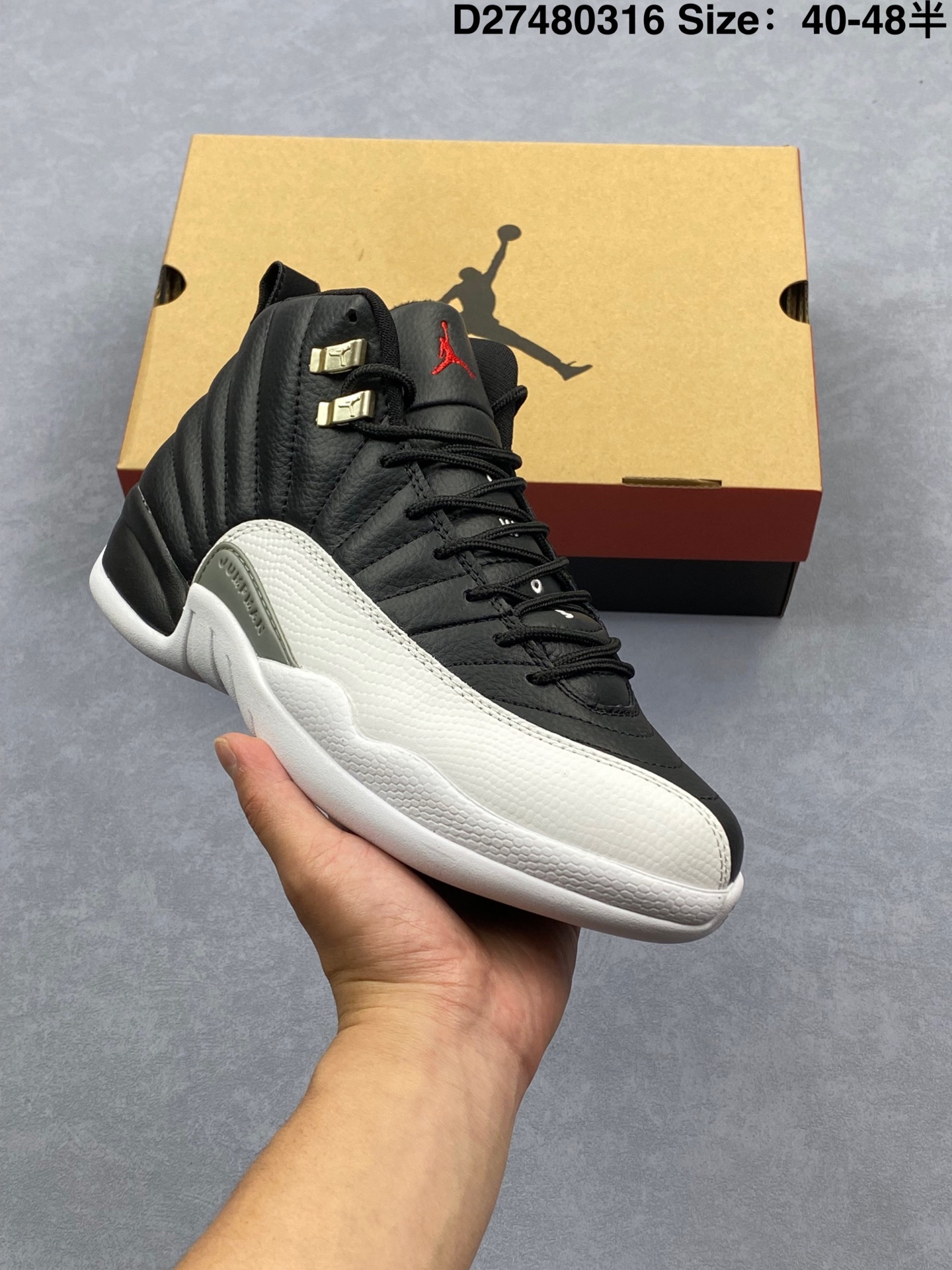合集Air Jordan 12 Retro Blue Berry 高帮  AJ12 Jordan12代 aj12 乔12 高邦  Jordan篮球鞋系列 整双鞋采用白蓝皮革配色打造，辅以黑色5