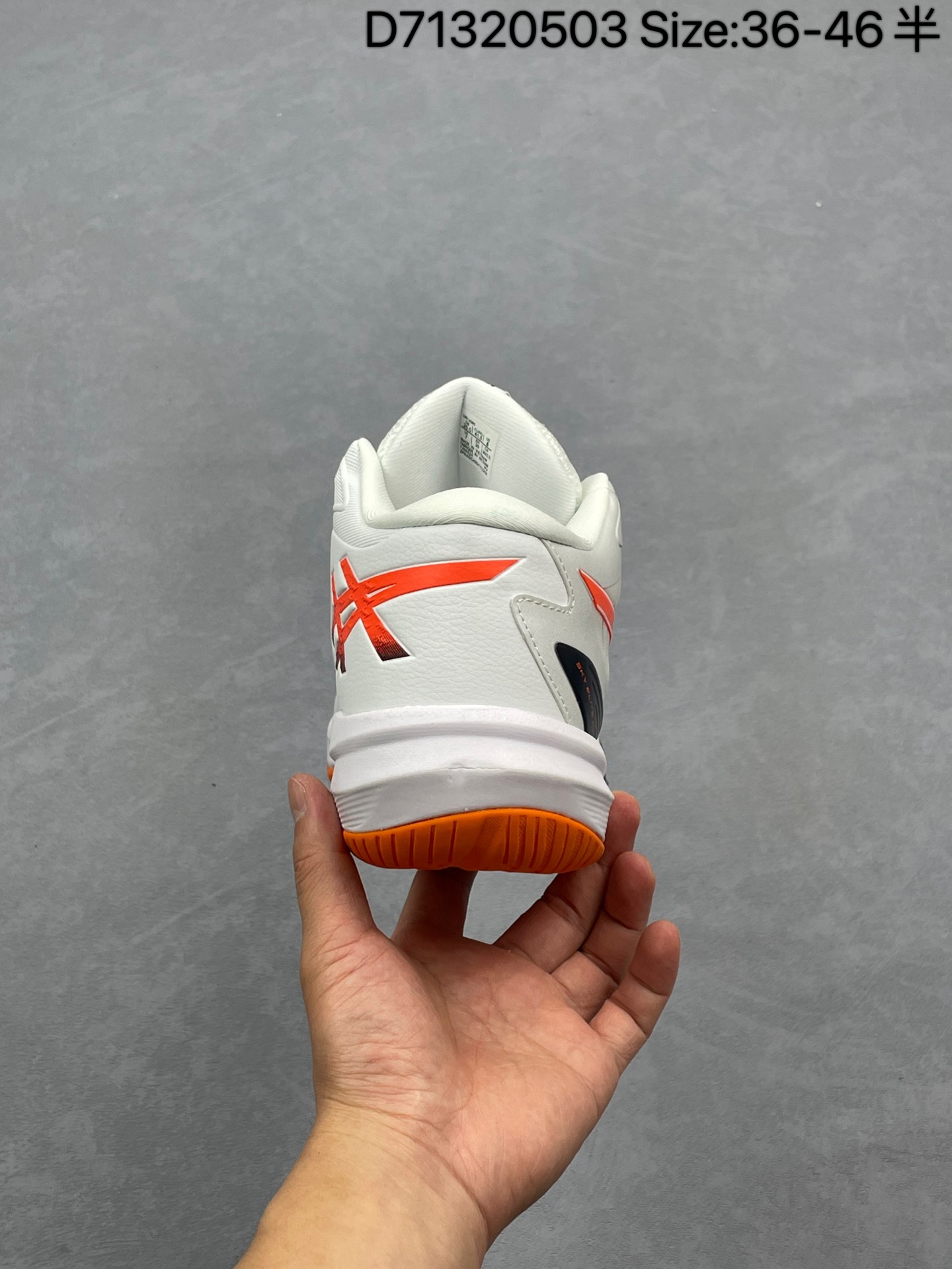 💰270
✅亚瑟士Asics SKY ELITE FF 3.0 中高帮跑步运动竞速跑鞋 轻便减震回弹专业训练排球运动鞋 轻量舒适透气材质 升级全新缓震中底部位科技材质。
货号：1051A081-103
尺码：36-46带半码
编码：D71320503