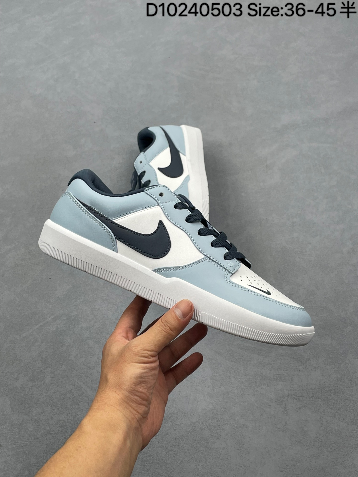 💰220
耐克Nike SB Chron Solarsoft ”Grey/White“太阳软底系列休闲百搭滑板板鞋
货号：HJ3489 141
尺码：36-45
编码：D10240503