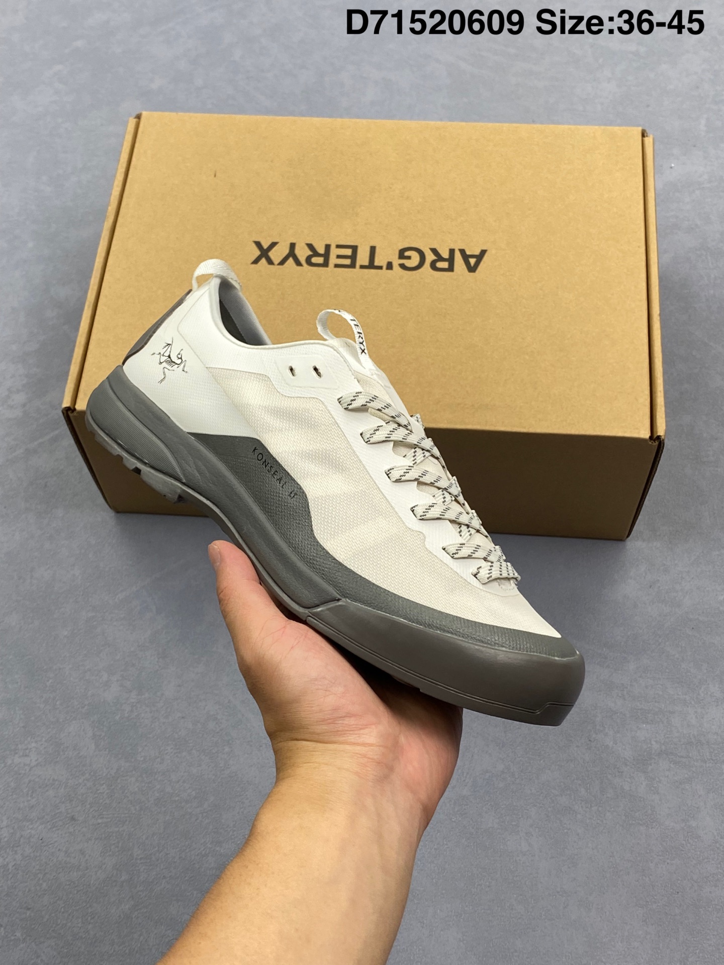 💰260
Arcteryx始祖鸟 Konseal LT 轻量 网布防滑轻便耐磨 低帮户外运动跑步鞋
Size:36~45
ID:D71520609