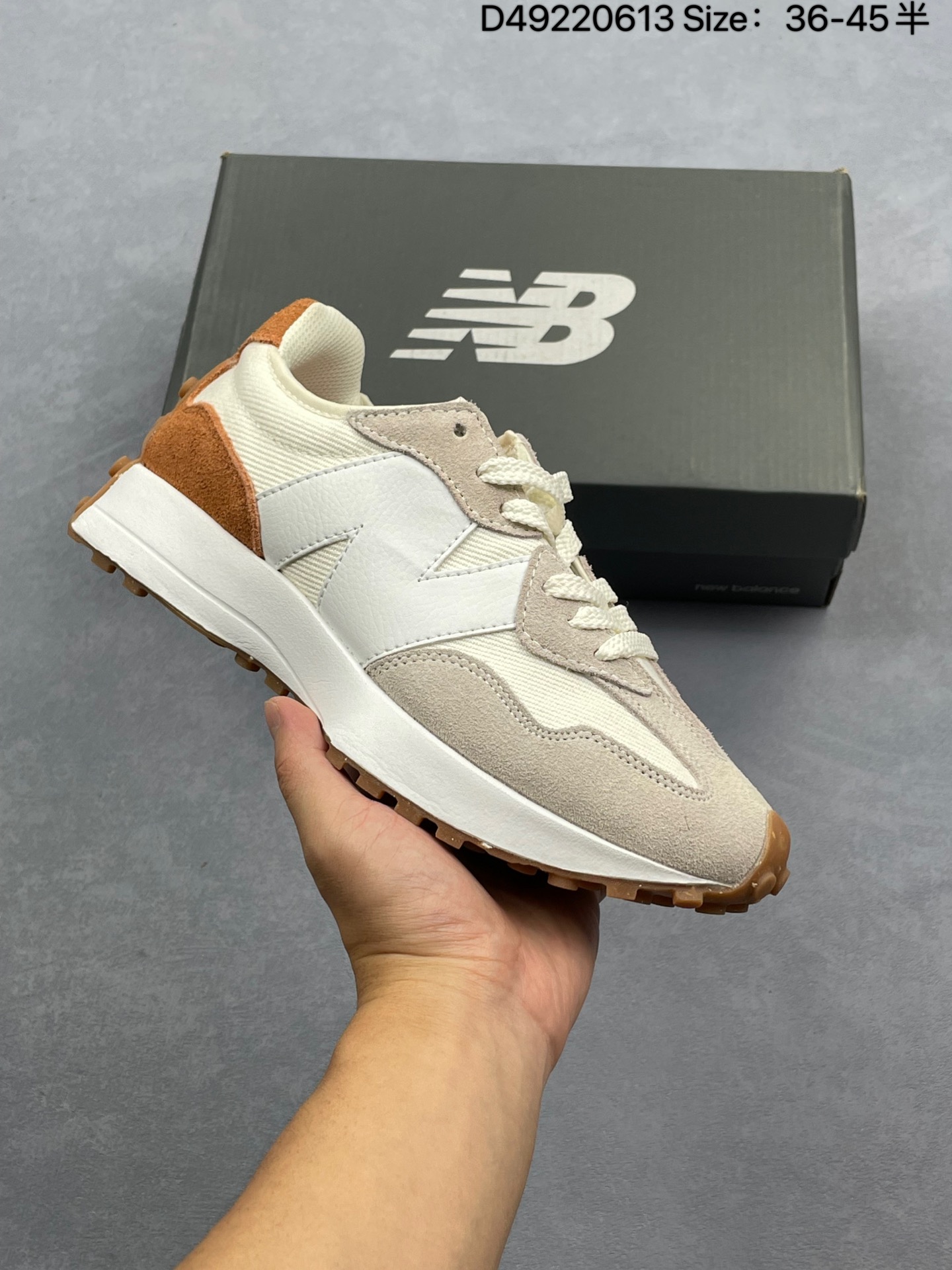 合集💰240 ✅New Balance MS327 复古休闲运动慢跑鞋 以更纯粹的复古风格设计打造的全新造型 侧身还以解构设计 将 N 字标志以做旧压花样式呈现 官方货号:WS327KC 尺码:36 37 37.5 38 38.5 39.5 40 40.5 41.5 42 42.5 43 44 45 ID:D49220613