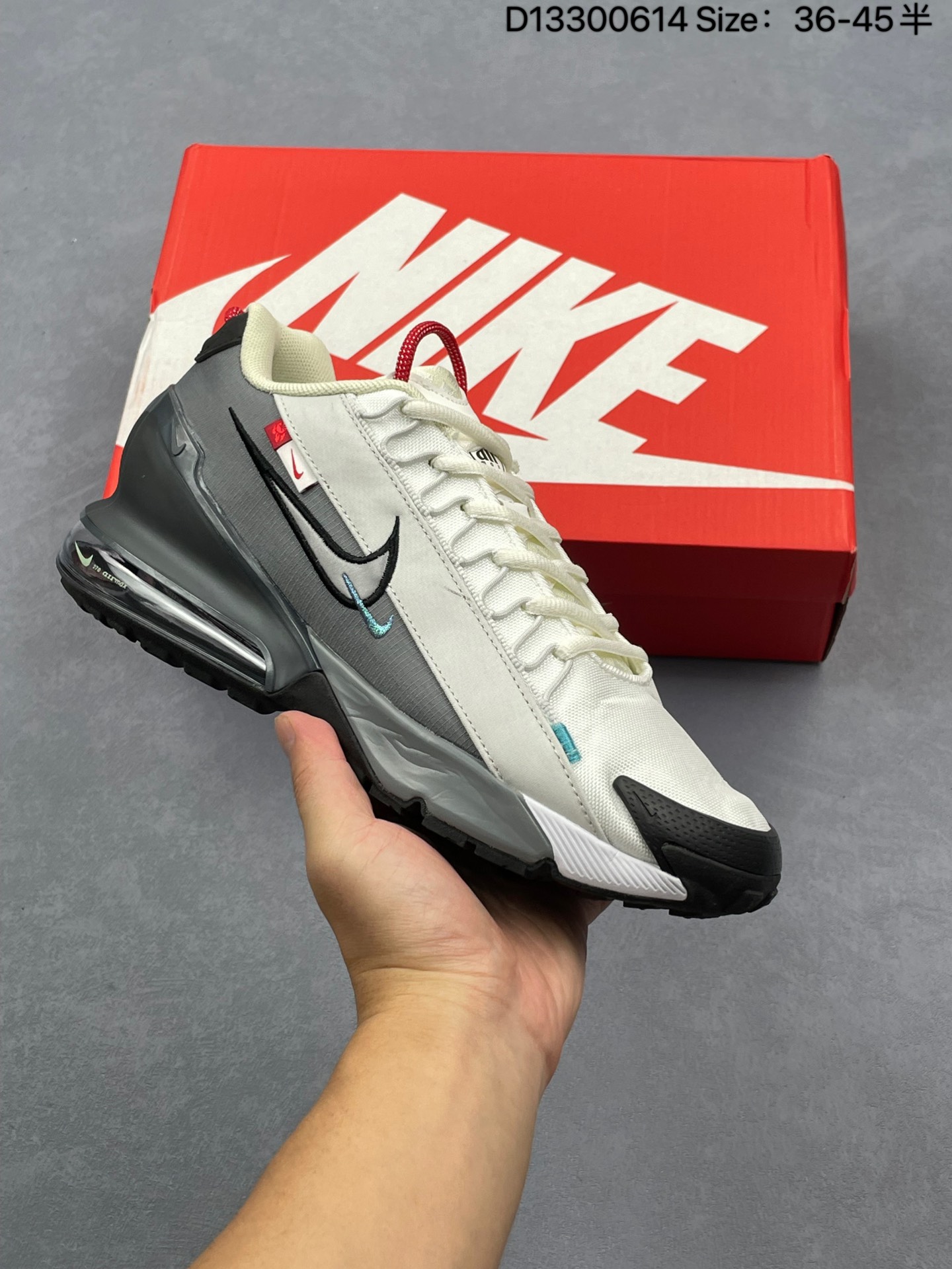合集💰290 全新Nike Air Max Pulse SE 2.0”White/Black“律动2.0系列低帮百搭后跟半掌大气垫休闲运动慢跑鞋 货号:DZ3544-200 尺码:看图所示 编码:D13300614 Nike Air Max Pulse 运动鞋的设计灵感源于伦敦音乐圈,为经典 Air Max 系列注入地下风范。局部中底结合织物覆面,巧搭气垫设计,呈现新颖格调和利落风范;结合灵感源自伦敦音乐圈的配色设计,让你型格出众,秀出真我。“点载式”Air 缓震配置,由舒适非凡的 Air Max 270 焕新打造而成,缔造出众回弹脚感,助你突破自我。