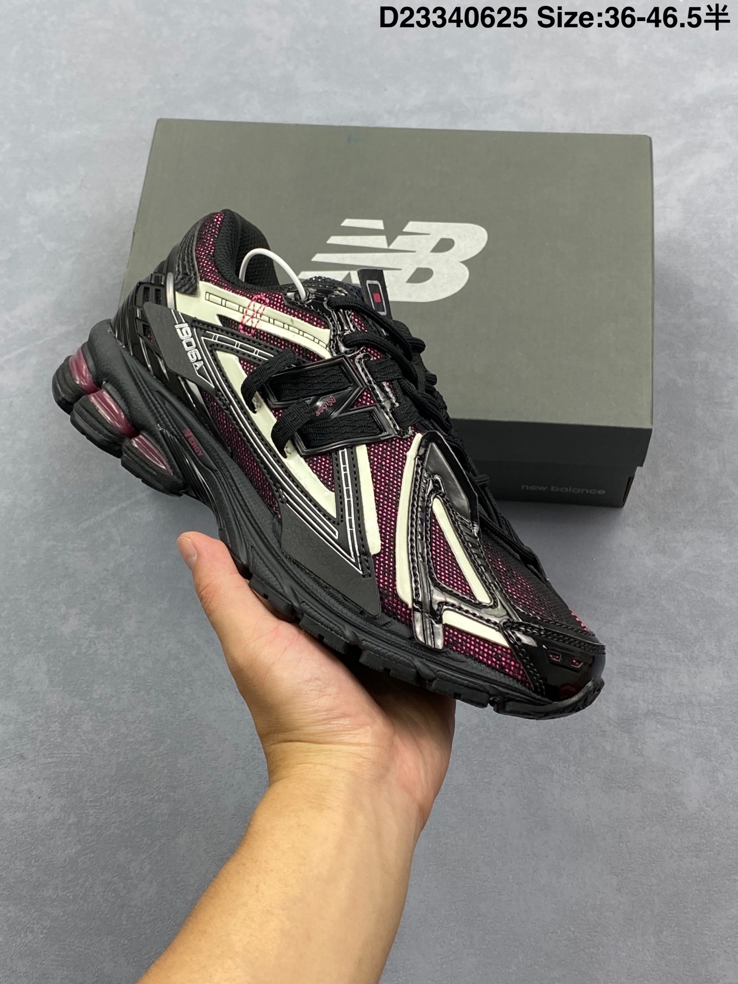 💰170
新百伦New Balance M1906系列 新百伦 复古单品宝藏老爹鞋款 复古元素叠加 质感超级棒 原楦版型材料细节做工精细 作为NB最经典的档案鞋型之一
尺码36 37 37.5 38 38.5 39.5 40 40.5 41.5 42 42.5 43 44 45 46 47
货号U1906AK
D23340625