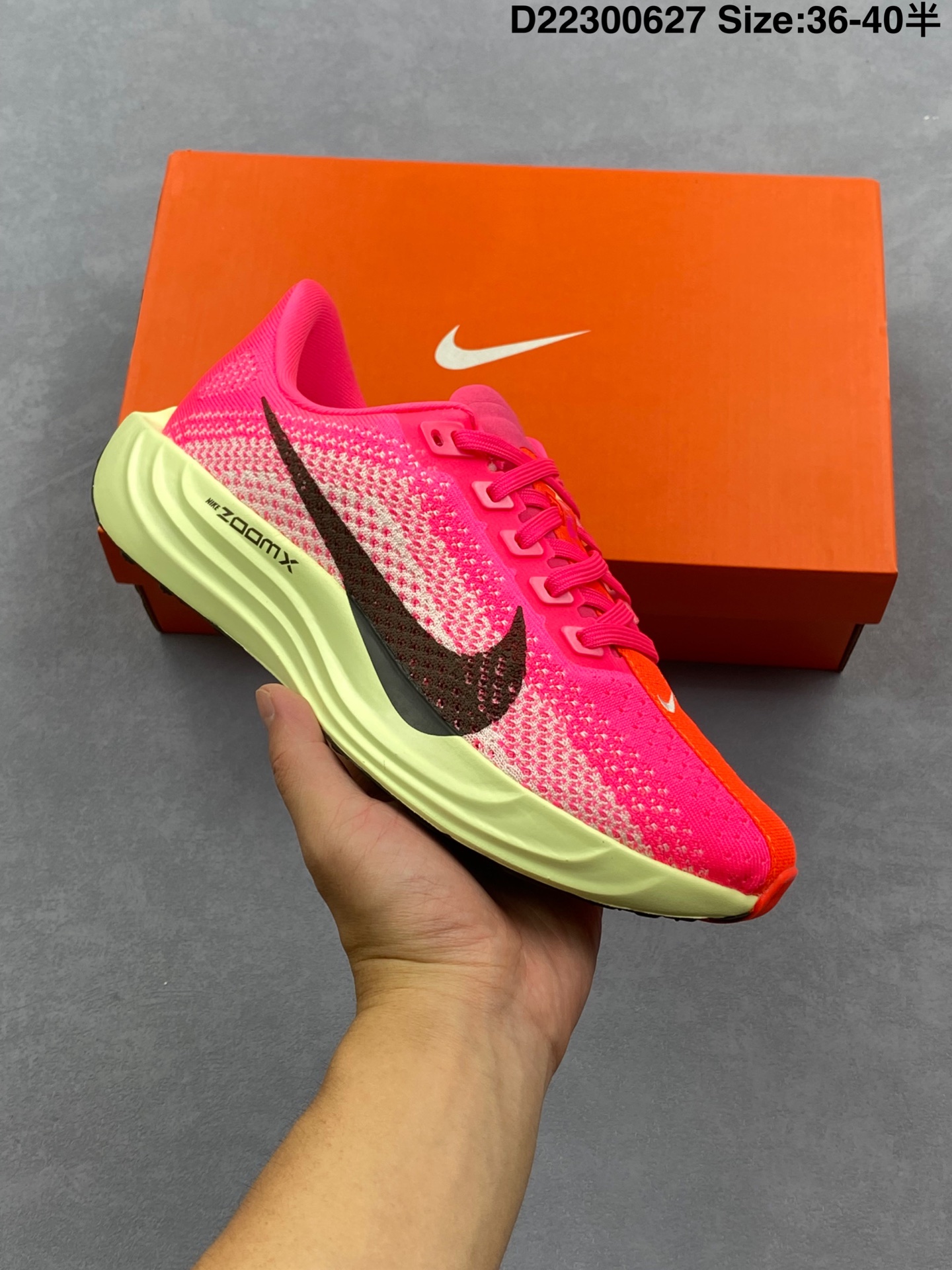 纯原💰290
耐克 Nike REACTX PEGASUS Plus Next Nature 超级飞马跑步鞋 厚底增高运动老爹鞋。登月兼顾迅疾外观和稳固脚感，后跟覆面和中足动态支撑巧妙融合 ，缔造稳定顺畅的迈步体验，zoomx和react混合中底，更具回弹和轻盈性。

货号：FQ7262
尺码：36-40半码
编码：D22300627