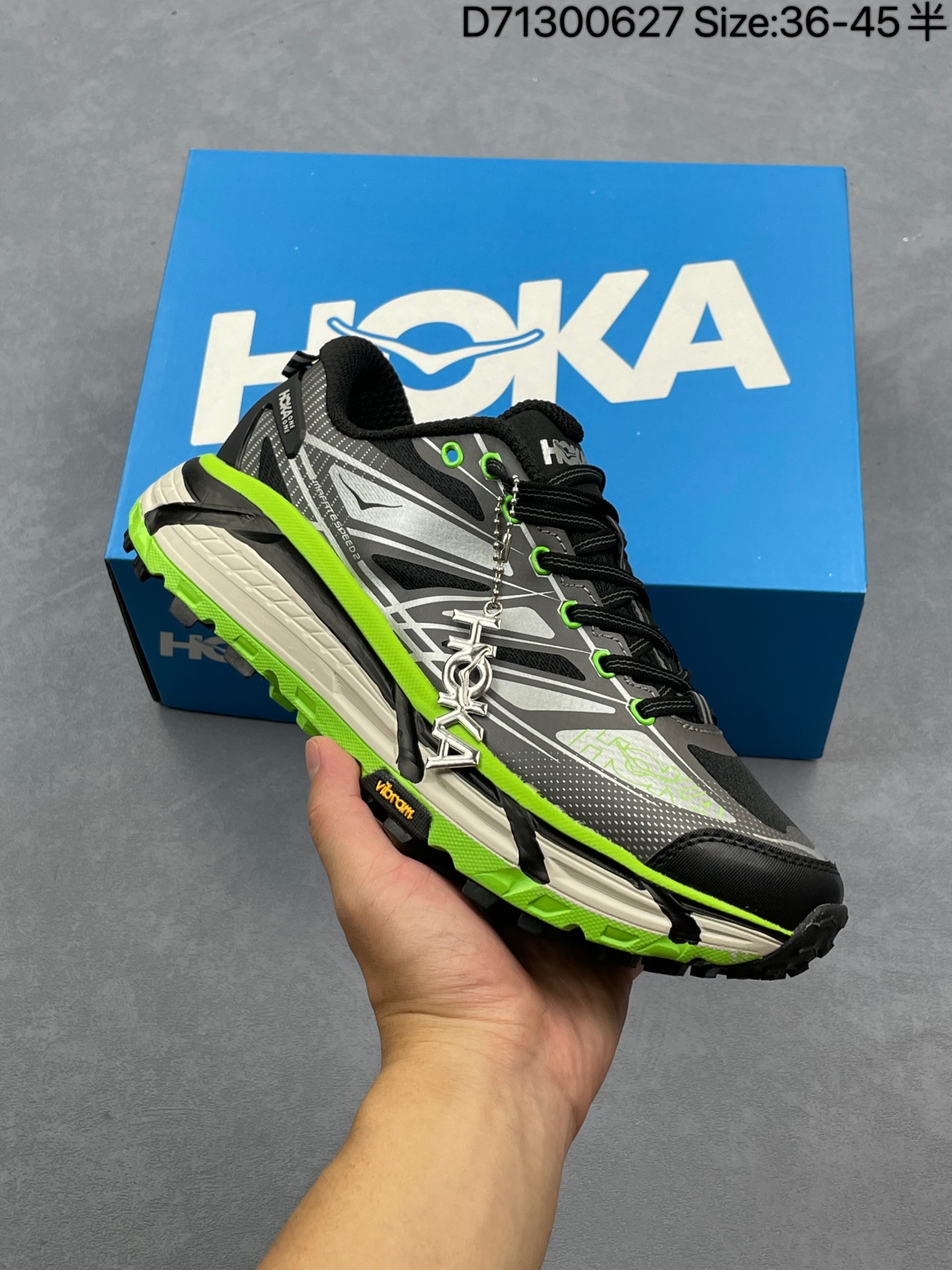 💰150
HOKA ONE ONE Mafate Speed 2 Low 轻量低帮户外越野跑鞋 户外山脉越野轻量运动跑鞋
鞋面用轻的无缝架构 鞋带用了弹性不易松脱的扁宽弹性鞋带 轻薄的TPU贴在透气的鞋面上 以前掌与中掌部分进行加宽 橡胶大底 EVA缓震鞋底用滚动平衡技术引导跑者自然步态
货号:1126851
尺码:36~45半
编号:D71300627