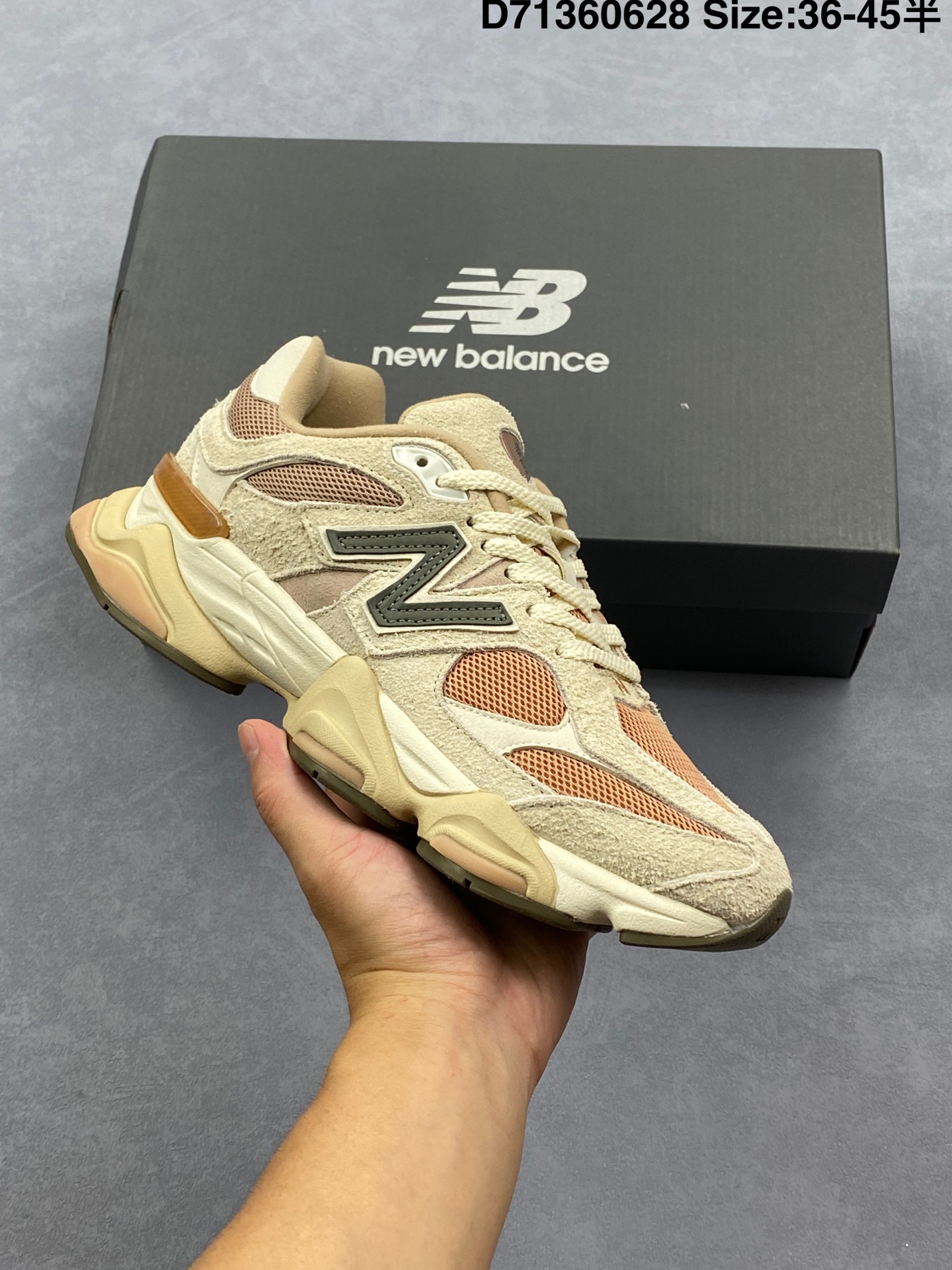💰180
公司级✅New Balance 9060系列 新百伦 复古休闲运动慢跑鞋
鞋面大身由空间双格及磨砂鞋面拼接而生
采用大面积网眼以及麂皮材质覆盖鞋身 还原经典气质 搭载ABZORB避震科技 由泡沫聚酯制成 上脚可以有效减少由鞋底反弹对身体及双腿的冲击力
货号:U9060ZGD
Size:36 37 37.5 38 38.5 39.5 40 40.5 41.5 42 42.5 43 44 45
编码:D71360628