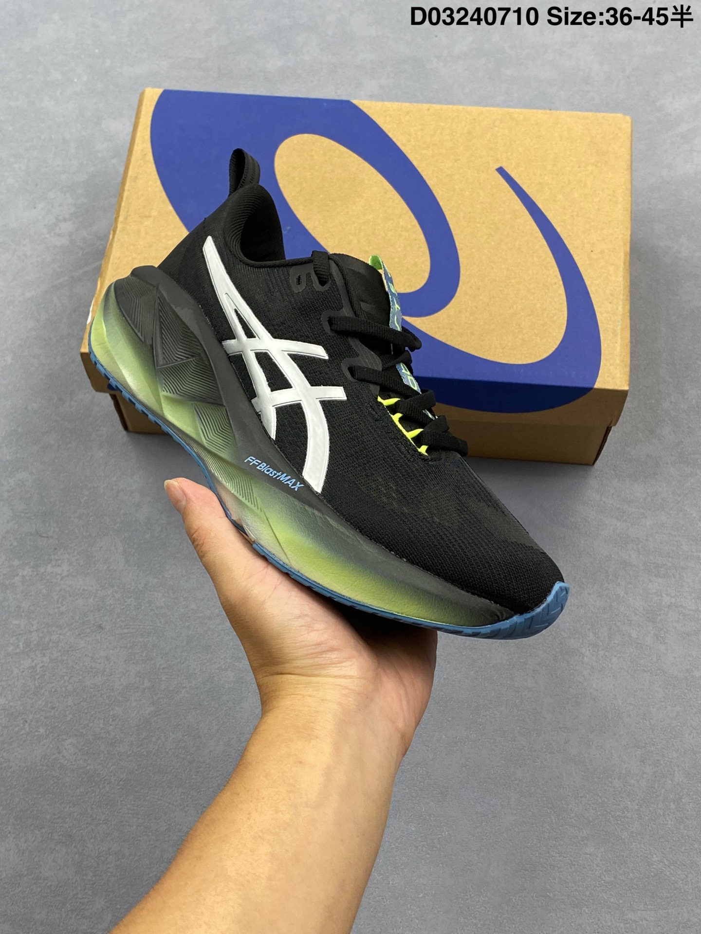 💰120
亚瑟士Asics Gel-Kayano 31代 运动休闲透气专业跑鞋 原装印尼工代进口单丝纤维程工网布鞋面，更贴合脚型和舒适透气，后跟稳定片带来合脚舒适的穿着感优化后的GEL，提供更好的缓冲保护性，FLYTEFOAM BLAST中底科技，兼具轻量、缓冲、回弹，提升跑步推进力，给跑步健将营造新的跑步体验。
尺码：36 37 37.5 38 39 39.5 40 40.5 41.5 42 42.5 43.5 44 45
货号：1012B815 #
D03240710