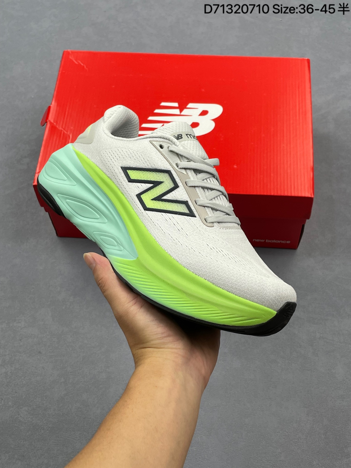 💰160
公司级✅原楦原纸版开发版型 采用超轻透气3D针织网眼材料结构鞋面及打印Logo细节 中底嵌入FuelCell轻量化技术组合全掌碳纤维板❗️这双玩家口中「艺术品」的重磅联名，意大利机能时装品牌/石头岛Stone Island x NB新百伦New Balance FuelCell  系列超轻量化低帮休闲运动慢跑鞋“
货号：MMORXA6
尺码：36 37 37.5 38 38.5 39.5 40 40.5 41.5 42 42.5 43 44 45
编码：D71320710
Size:36～45半