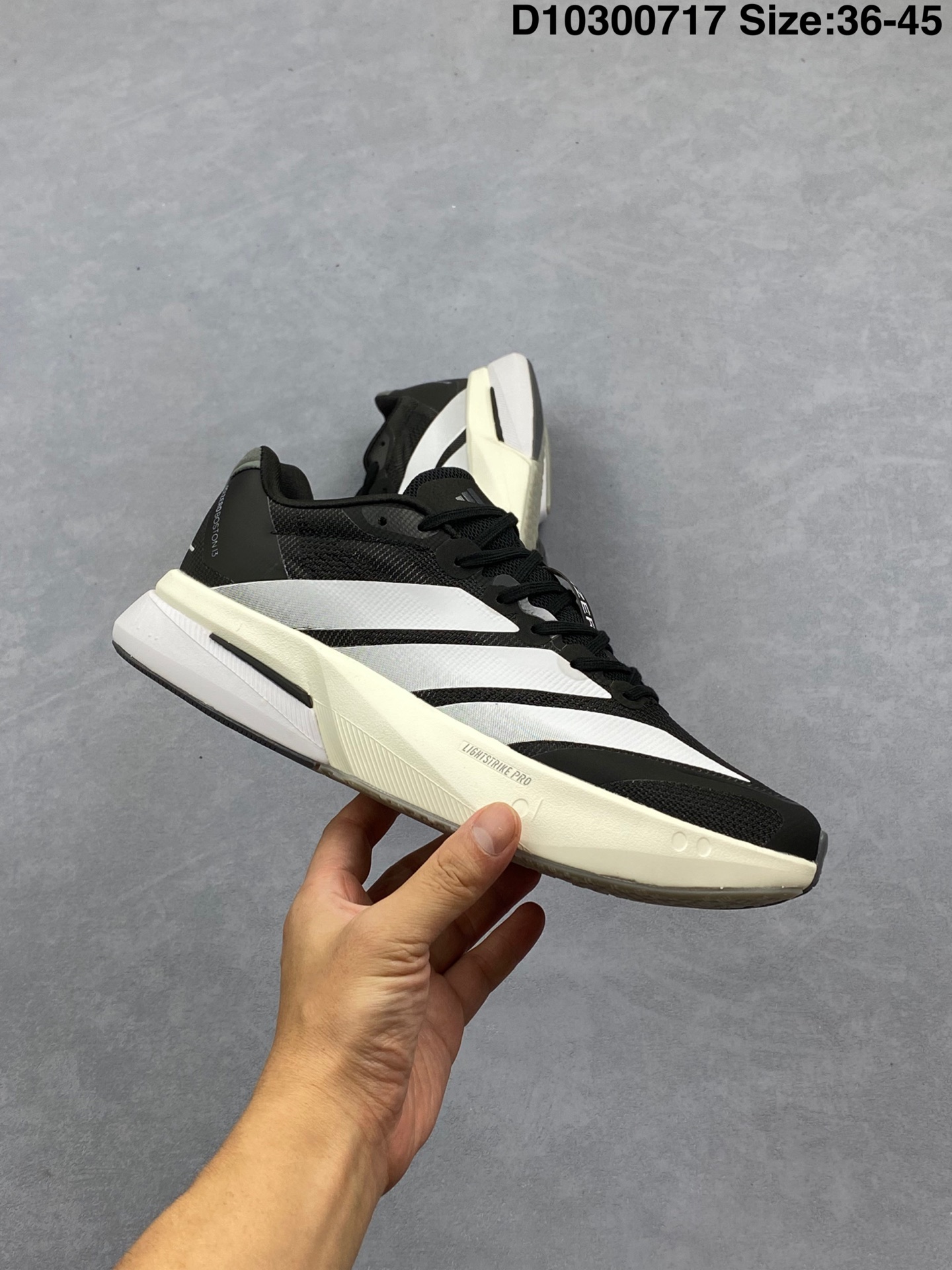 💰150
公司级✅AD Adizero Boston 13 夏季透气网眼竞速跑鞋 JS4938 融合Lightstrike和Lightstrike Pro技术 采用乙烯/乙酸乙烯酯(EVA)材质 打造舒适中底 含ENERGYROD能量碳柱 旨在为步伐添活力 尺码:36 36.5 37 38 38.5 39 40 40.5 41 42 42.5 43 44 44.5 45
编码:D10300717
Size:36~45半