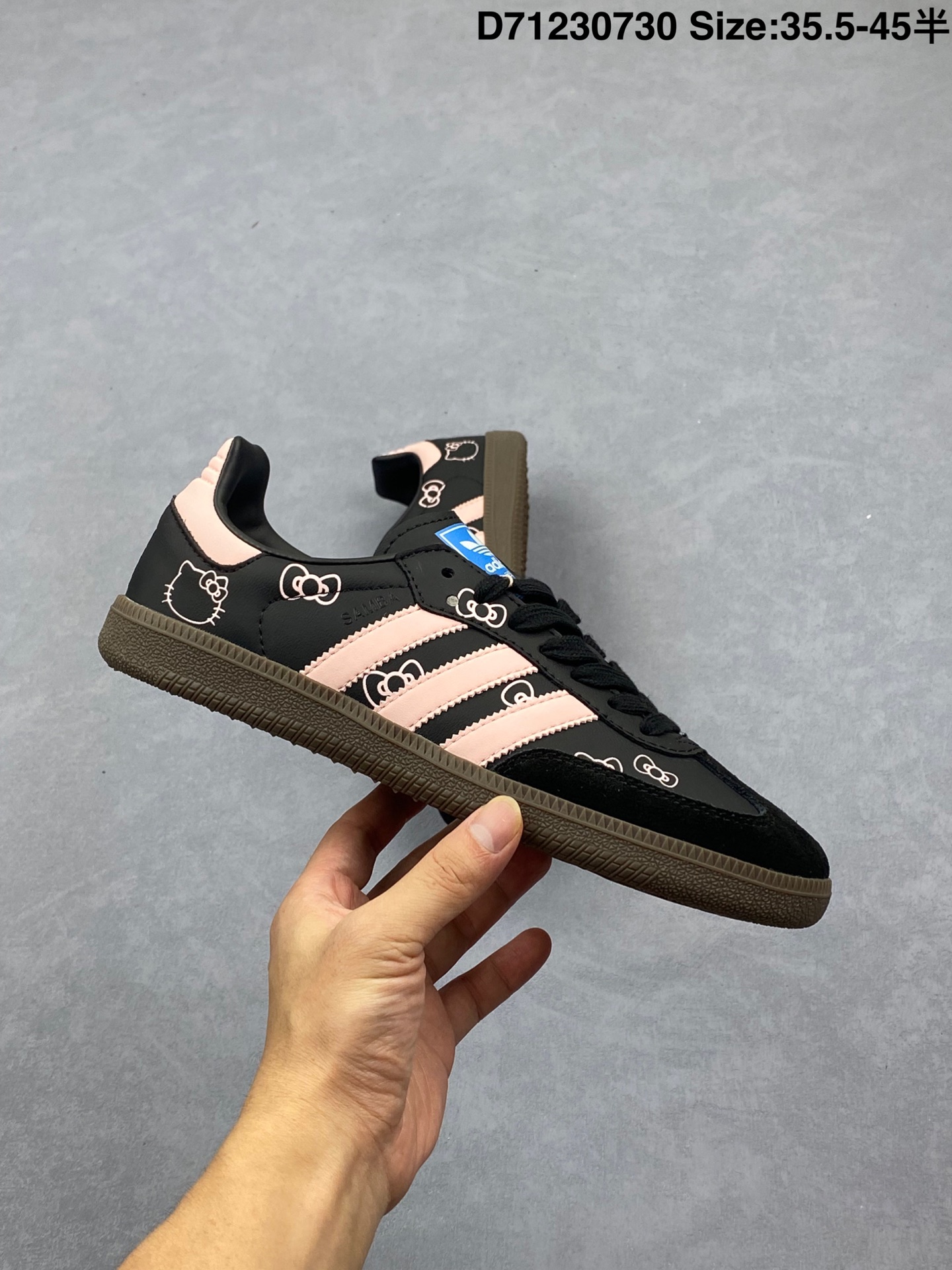 💰115
Adidas/阿迪达斯 男女运动鞋 三叶草SAMBAVEGAN休闲鞋 德训鞋 复古板鞋经典运动鞋。采用环保设计的焕新adidas Samba经典鞋,力求伴你前行。继承原版风格和质感,同时采用环保设计,旨在助力打造美好未来。含标志性T形鞋头,旨在保留往日足球风。• 常规型剪裁• 系带设计• 穿着舒适• 标志性经典鞋• 橡胶外底• 合成衬里• 该产品所用材质不含动物制品。
货号:HQ5155
尺码:35~46含半码
编号:D71230730