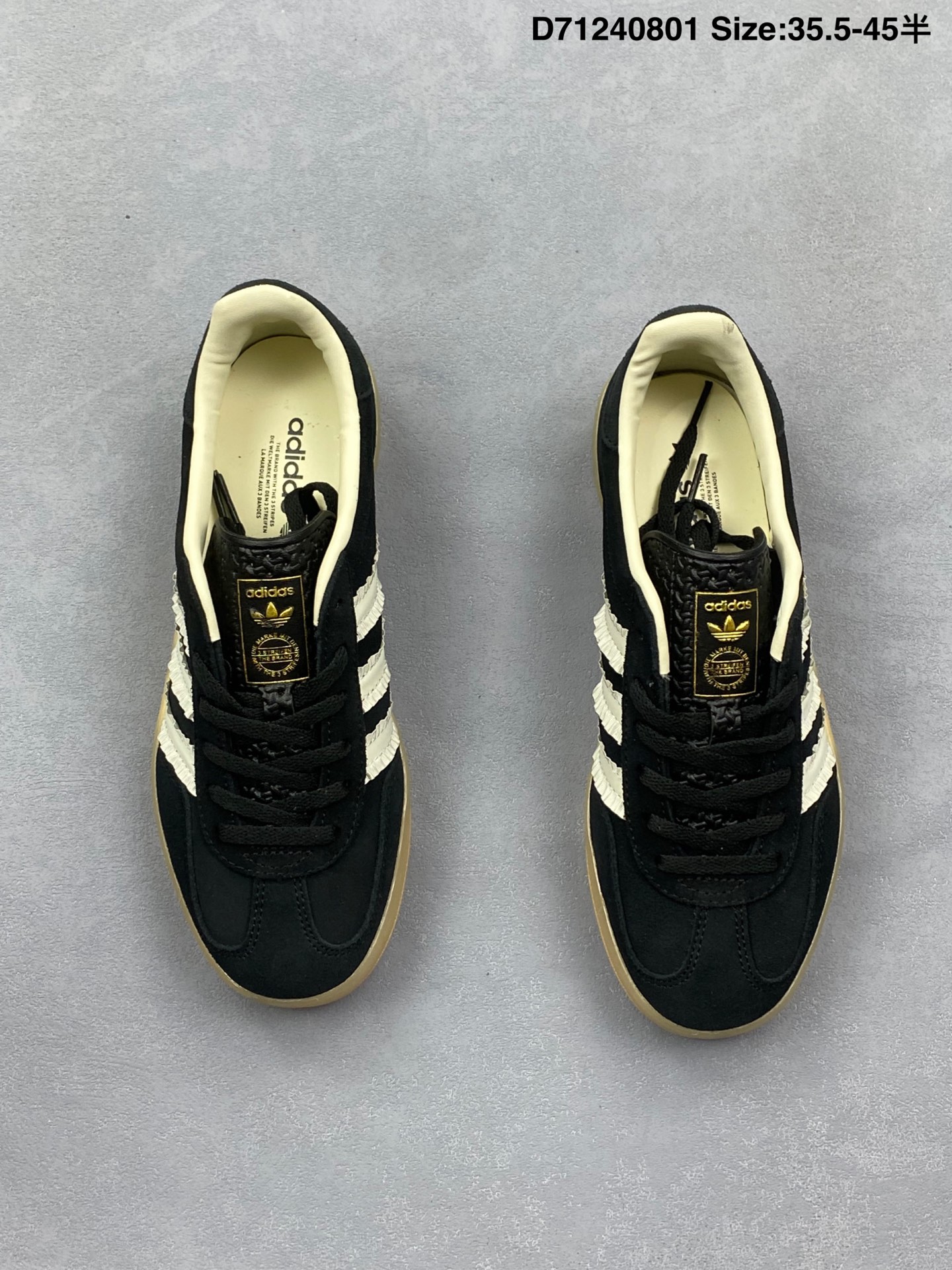 阿迪达斯AD NEO VL COURT CLASSIC男女子休闲运动板鞋 要精通反重力的运动?你需要一双坚韧的运动鞋 这款AD有着滑板风格运动鞋经典外型 配合耐用设计 以结实橡胶大底配上泡胶鞋垫 带来柔软感觉 绒面与三间完美揉合 尽显玩味 货号:ID8796.JS1412 尺码:看图所示 编号:D71240801