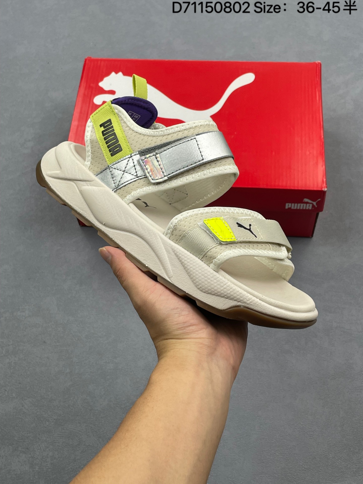 💰75
Puma/彪马 #采用尼龙织带条魔术贴调节设计#发泡轻量缓震EVA中底及耐磨防滑橡胶外底❗️男女神宣美同款，夏日新品❗️Puma/彪马 RS-Sandal LRI 百搭潮流休闲运动魔术贴沙滩凉鞋 男女士凉拖鞋。

货号：368763
尺码：36～45
编码：D71150802