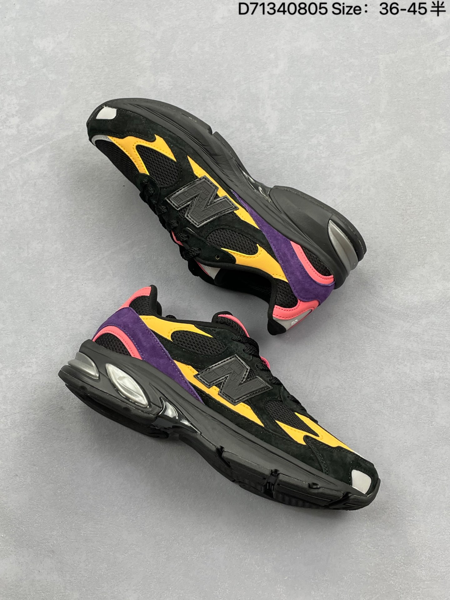 💰170
New Balance 2010系列 新百伦 复古老爹风网布跑步休闲运动鞋
新百伦经典配色 沿袭了面世之初的经典科技 以ENCAP中底配以升级版 N-ERGY缓震物料 鞋面则采用特色的柔软麂皮搭以NewBalance经典的尼龙网布 低调中还原跑鞋本真 更年轻化的设计理念与材质 让新世代青年得以用全新视角体验经典鞋款的传奇魅力
货号:U2010KTF
尺码:36 36.5 37.5 38 38.5 39 40 40.5 41 42 42.5 43 44 45
编码:D71340805
Size:36~45半