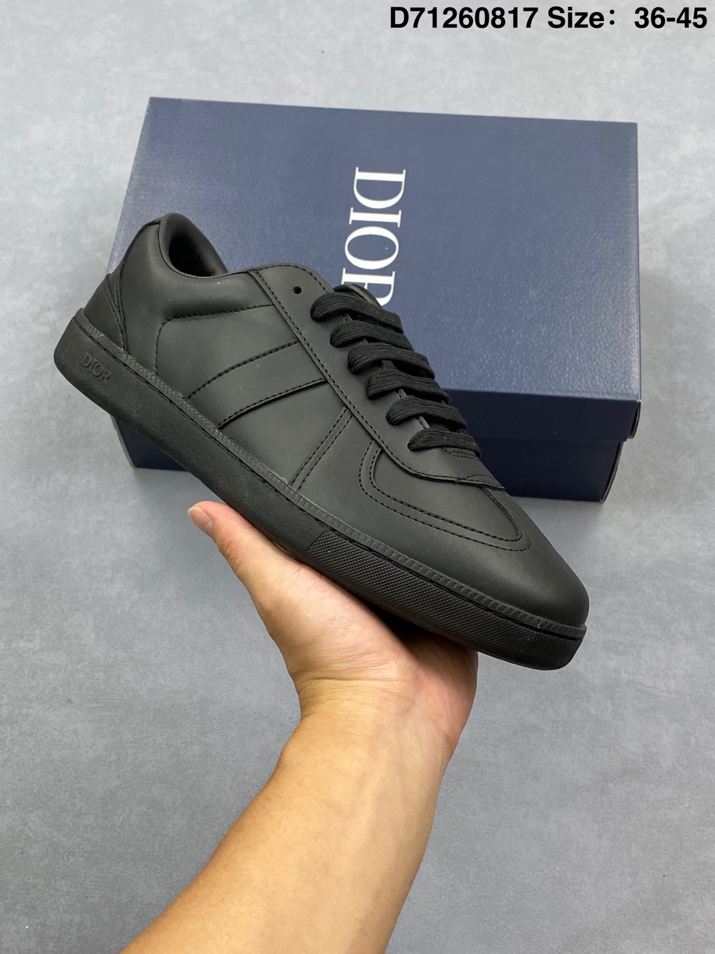 💰130
Dior 迪奥高奢小白鞋 德训鞋 男女鞋 彰显高级气质 Dior 运动鞋低帮系列复古百搭休闲鞋 厚底增高时尚慢跑鞋 罗马风板鞋平底潮鞋 3SN328RHH06939
编号:D71260817 Size:38~45