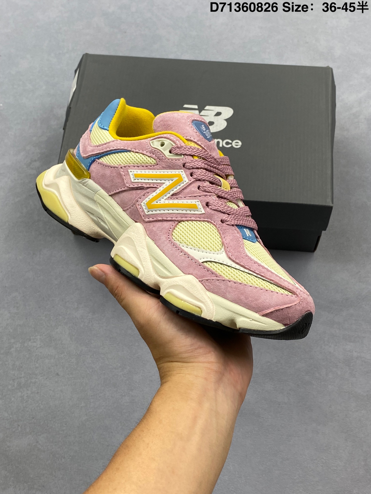 【公司级】NB 新百伦 New Balance NB9060小象蹄男女款9060舒适百搭老爹鞋.全新 9060 款式将经典风格与现代设计融合到日常多功能性中. 9060 重新诠释了源自经典 99X 型号的熟悉元素,其灵感来自于 Y2K 时代的未来主义和美学. 鞋面在990 的基础中进行了扩展和使用,以提供可见的运动感,中底采用 ABZORB 和 SBS 熟悉的缓震平台以提供舒适感. 类型:男女鞋 货号:U9060ERD 含半码 编码:D71360826