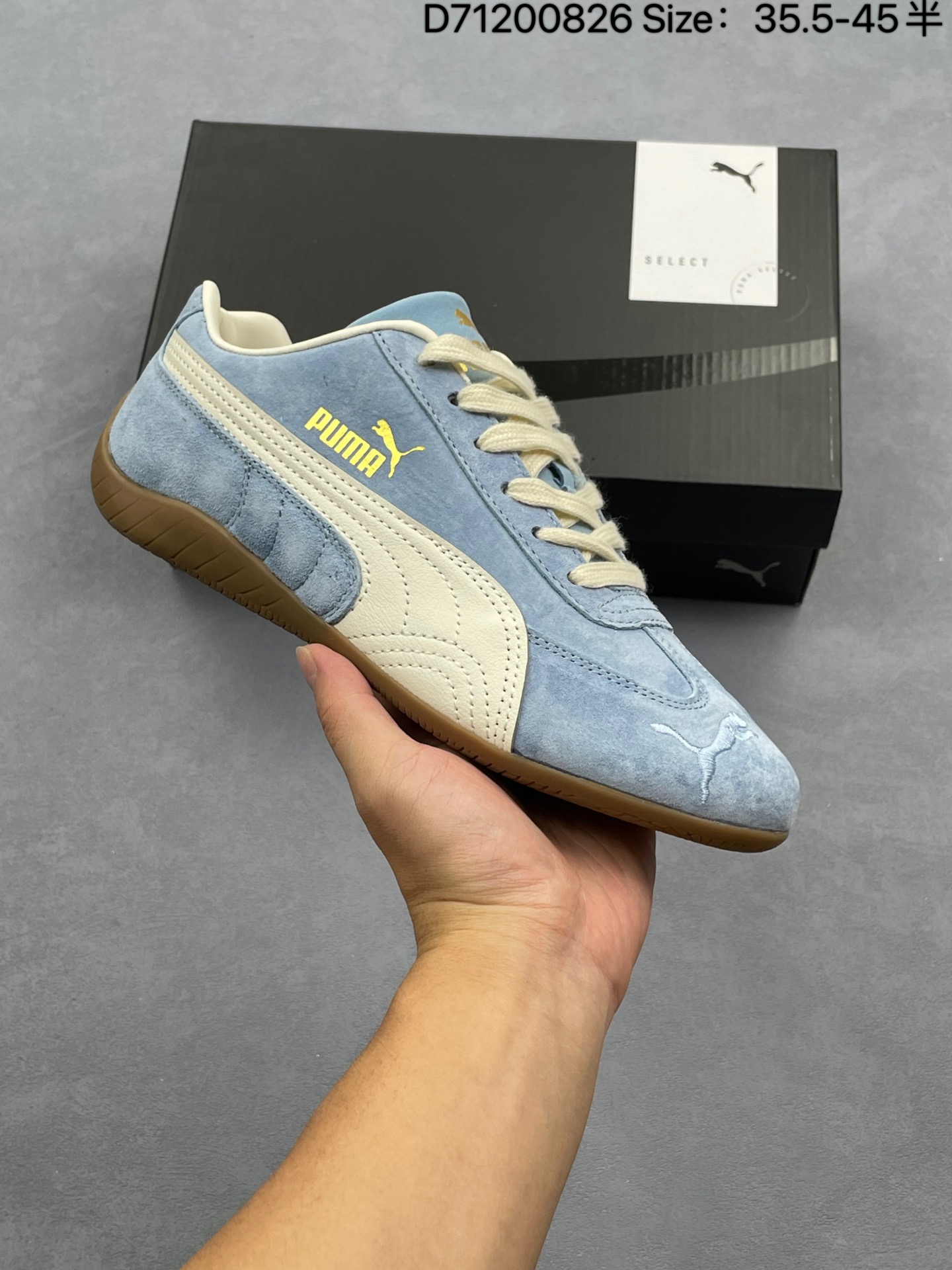 💰 100
Puma Palermo OG  防滑耐磨低帮德训板鞋
孔眼底座和脚趾凸起由绒面革材料制成 
支持侧踏时的踏步工作 
脚背和侧板采用尼龙网布 
即使在健身房等使用环境中也能确保透气性 
像吸盘一样的设计是为了提高体育馆表面的抓地力性能
货号：403688-04
尺码：35～45半
编码：D71200826