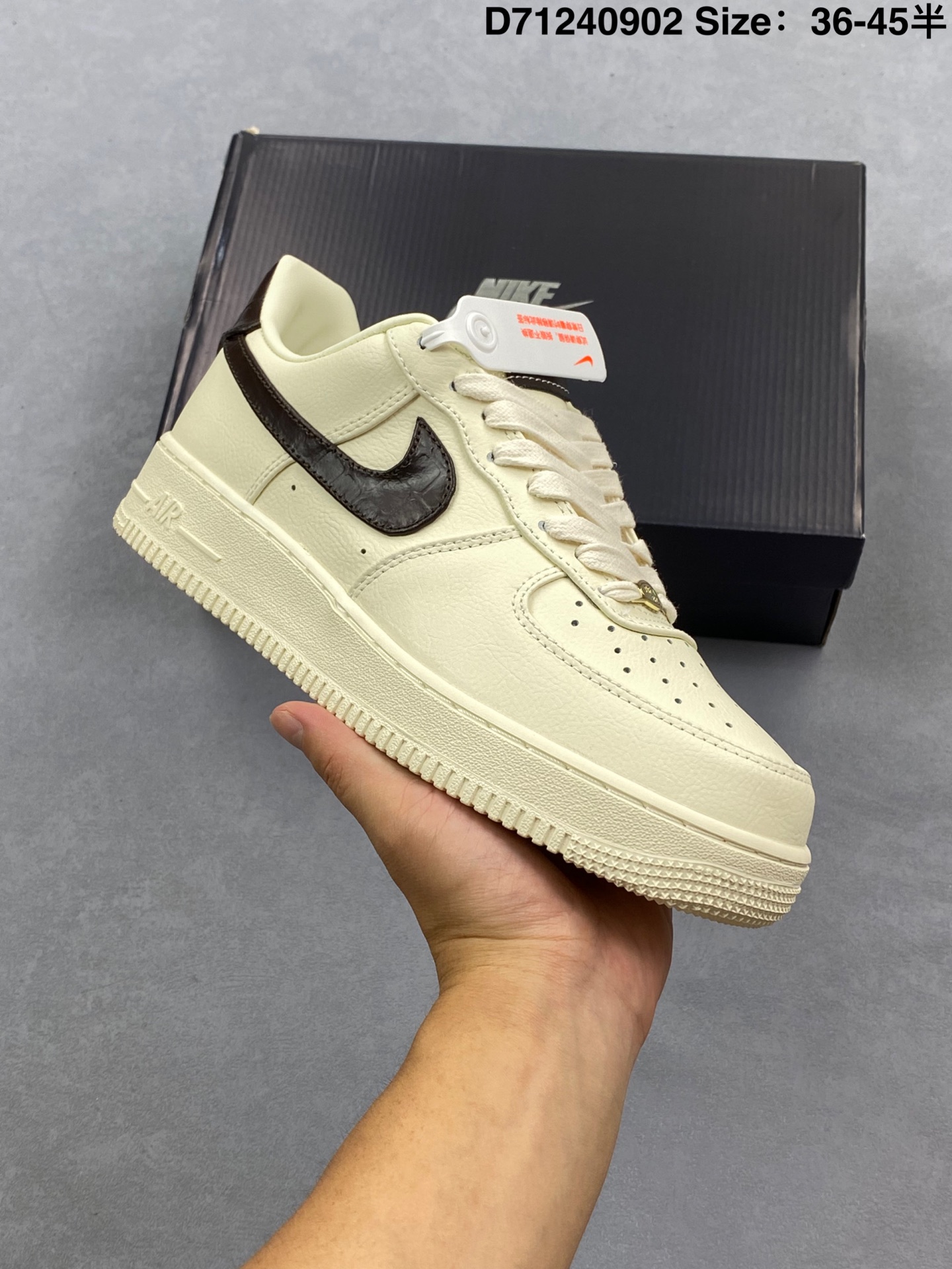 💰120
Air Force 1 '07 Low 奶白棕
原楦头原纸板 打造纯正空军版型
#专注外贸渠道 全掌内置蜂窝气垫 #原盒配件 原厂中底钢印、拉帮完美 官方同步上架
货号:IH7332-001
Size:36 36.5 37.5 38 38.5 39 40 40.5 41 42 42.5 43 44 44.5 45
编码D71240902
