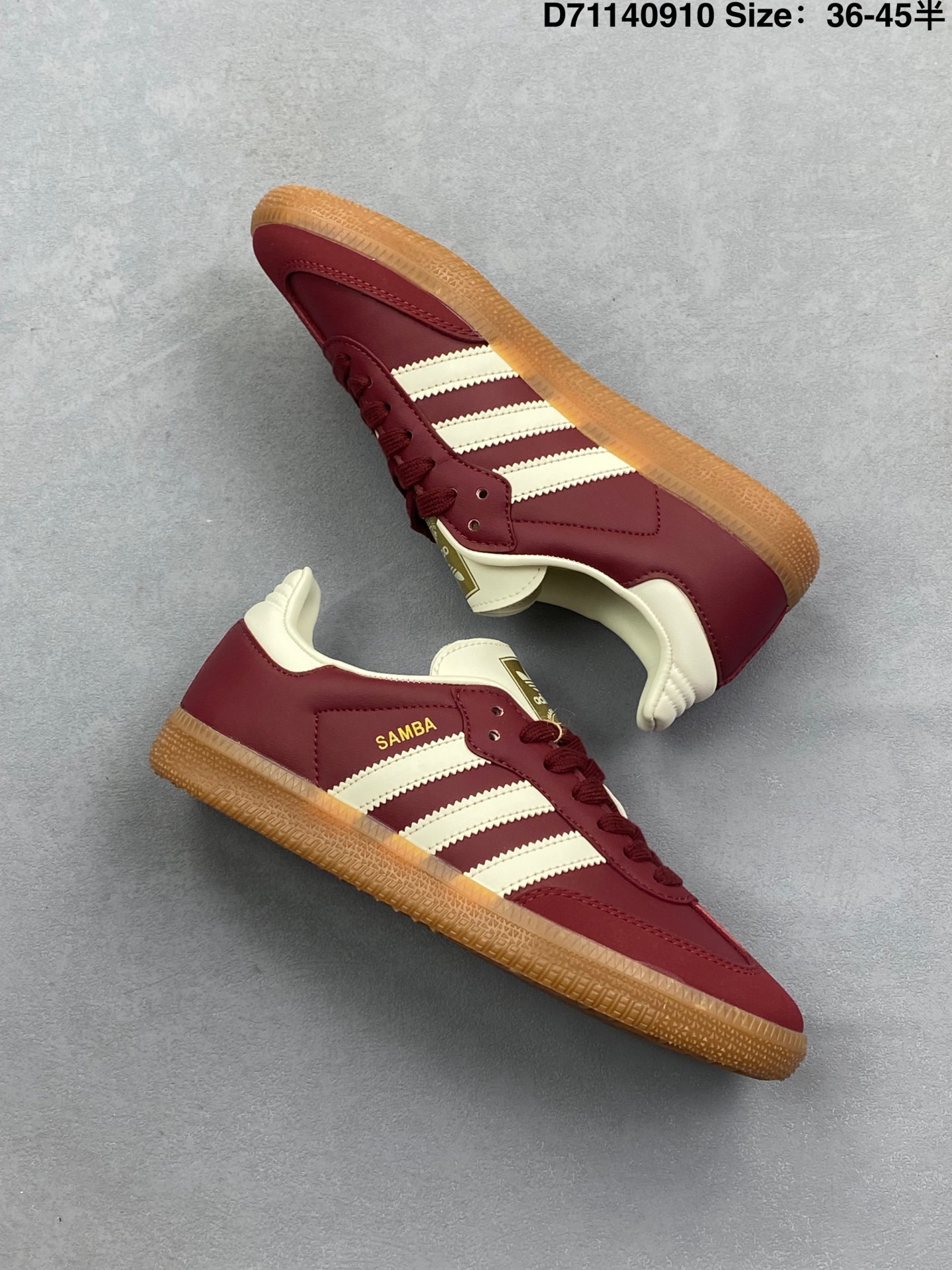 💰70
Adidas Samba OG 复古桑巴板鞋
这款桑巴鞋展示了高质量的工艺
带有装饰的超锁缝制和无缝的手感 柔软、柔软的皮革造型和标志性的3条纹完成了精致的外观 正规合身鞋带 鞋面上有绒面鞋垫 橡胶鞋底 享受正畸套筒软感 自50年代首次亮相以来就一直在赢得粉丝的青睐
货号: ID0477
SIZE:36 36.5 37.5 38 38.5 39 40 40.5 41 42 42.5 43 44 44.5 45
编码:D71140910