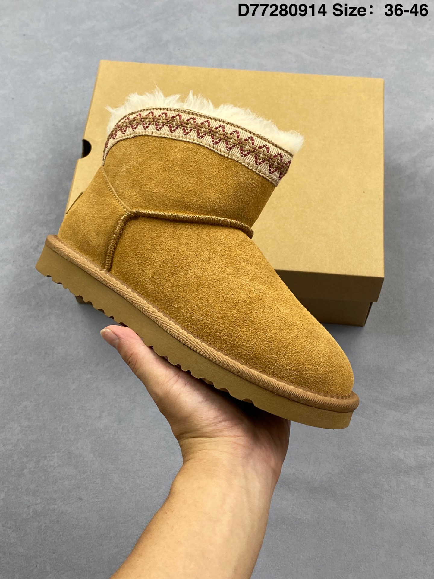 💰140
UGG/雪地靴 广东原产,采用TPU模压定型翻毛皮鞋面材质,内嵌人造卷曲羊毛毛绒里衬和鞋垫,保暖锁热,选用17毫米UGGPURE™ 植入式羊毛里衬与可拆卸的UGGPURE™ 植入式羊毛鞋垫,Treadlite轻翼科技外底-优质的防滑,耐磨性,和良好的弹性❗️2023FW秋冬新款,美国轻奢品牌🐑UGG W Tazzla 塔次特系列低帮时尚百搭舒适保暖休闲便鞋“栗子棕加绒 1134810
类型:
码数:如图
编码:D77280914