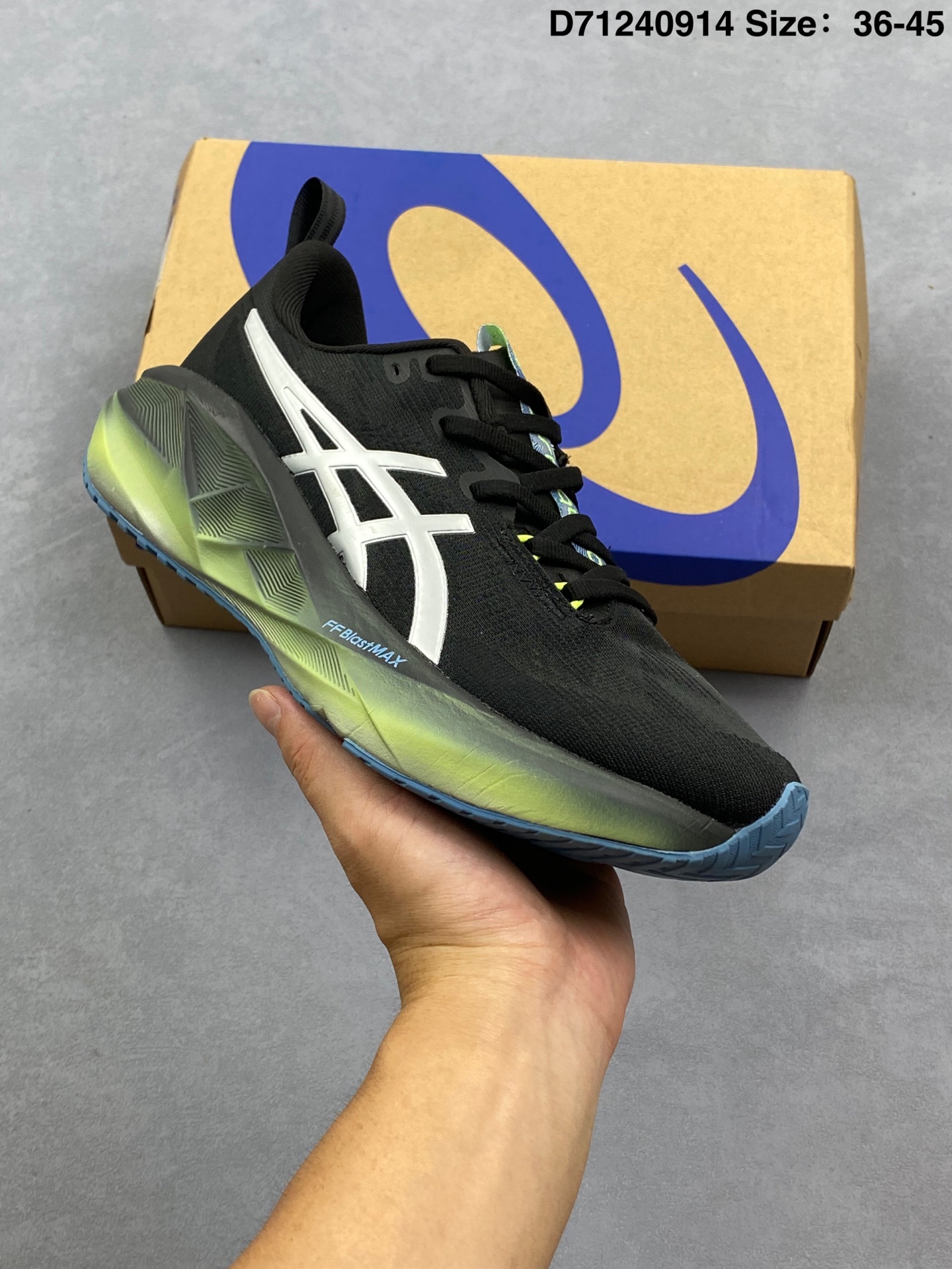 💰120
亚瑟士Asics Gel-Kayano 31代 运动休闲透气专业跑鞋 原装印尼工代进口单丝纤维程工网布鞋面，更贴合脚型和舒适透气，后跟稳定片带来合脚舒适的穿着感优化后的GEL，提供更好的缓冲保护性，FLYTEFOAM BLAST中底科技，兼具轻量、缓冲、回弹，提升跑步推进力，给跑步健将营造新的跑步体验。
尺码：36 37 37.5 38 39 39.5 40 40.5 41.5 42 42.5 43.5 44 45
货号：1012B815 
编码：D71240914