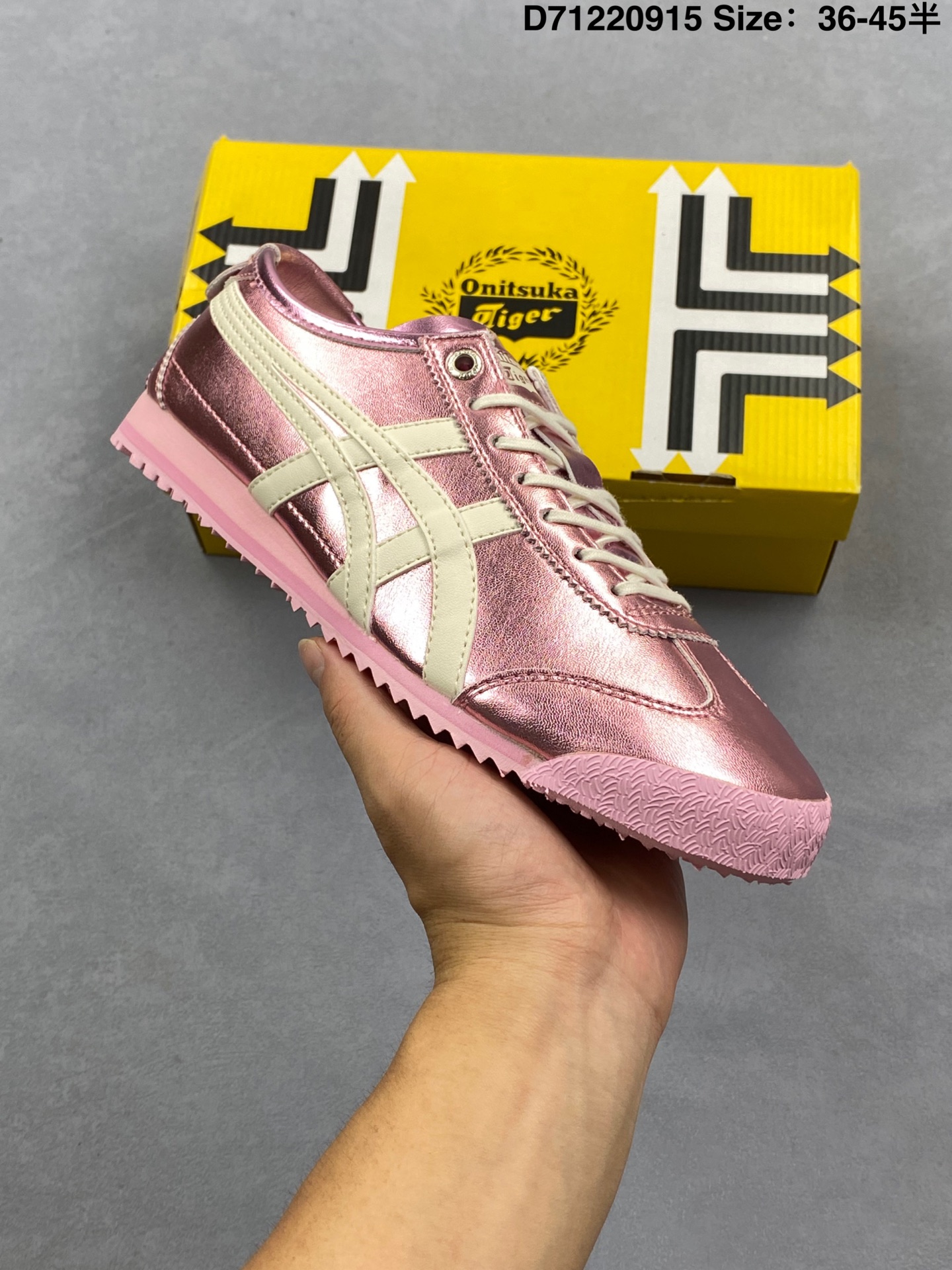 💰110
Asics/亚瑟士 MEXICO 66 SD日产经典老牌-鬼塚虎/Onitsuka Tiger Mexico 66®经典墨西哥系列复古经典百搭板鞋休闲运动鞋慢跑鞋
采用柔软牛皮鞋面,超国标含胶率耐磨耐弯折RB大底。产品从款式颜色造型上体现出追求舒适和细节的完美。鞋类更是推崇手工制作的严谨,融舒适性与可穿性的设计风格。
注重细节的完美和别致魅力,既保持稳重,又不失轻松的时尚感
货号:1183C468-200
尺码:36-45含半码
编号:D71220915