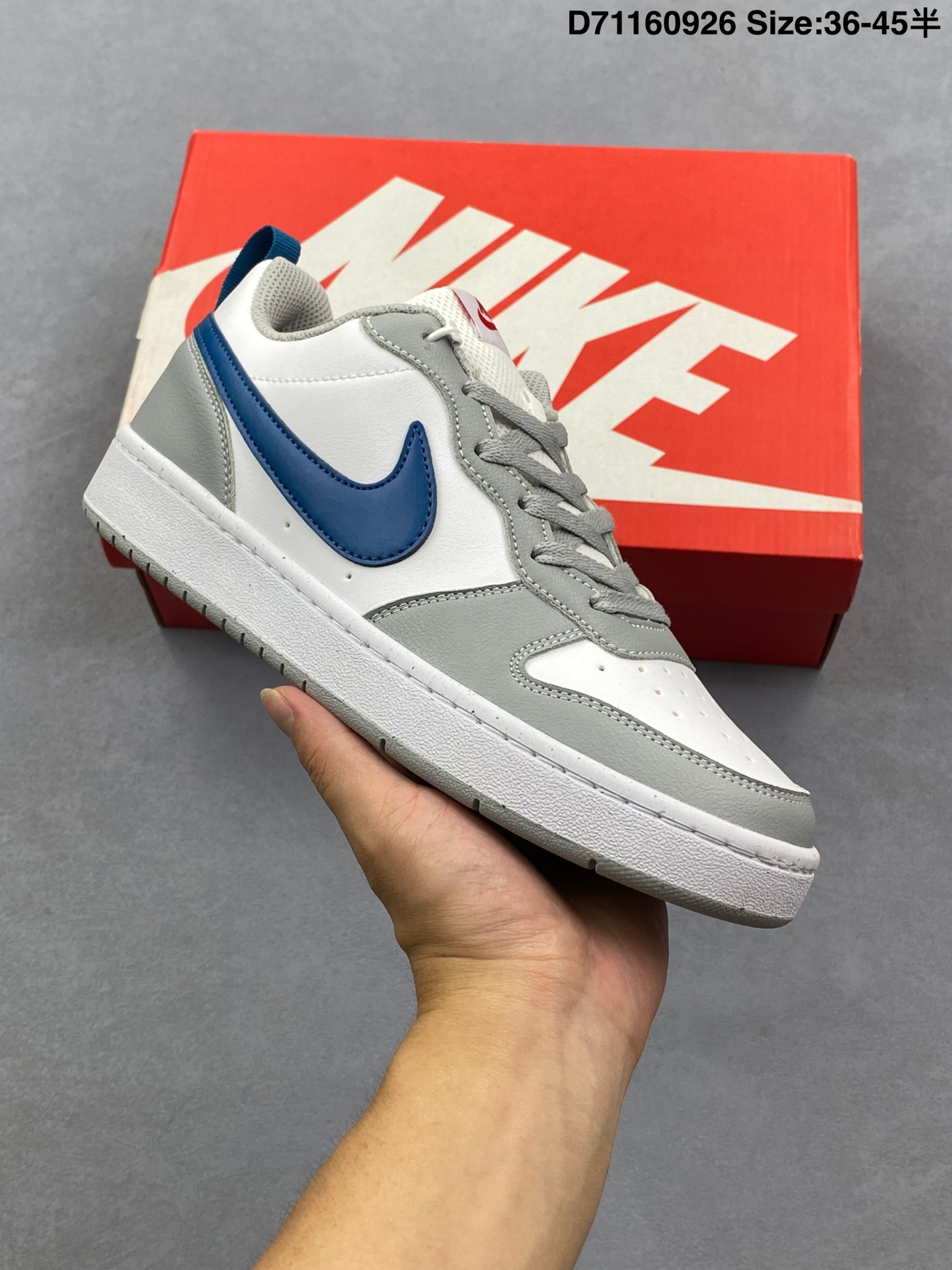 合集💰80
NK Court Borough Low 2
原数据独家私模大底 低帮百搭透气休闲运动板鞋
经典耐用的设计 兼顾舒适脚感和出众风范
演绎匠心之作 结构性的支撑贴合感结合复古篮球设计 塑就场外全明星风范
官方货号: BQ5448 100
编码:D71160926
Size:36~45半