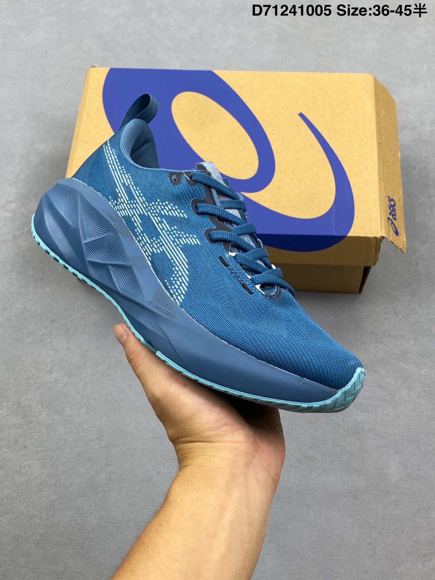 💰120
Asics NOVABLAST 5LE轻量跑鞋 低帮轻量透气缓震休闲运动跑步鞋 NOVABLAST™ 5鞋款秉承 ASICS 设计理念(尊重日本的“改善”、持续改进原则,并体现在每件新产品中),对中底泡沫、鞋面和鞋舌工具以及整体设计元素进行了创新更新。 新材料提高舒适度和能量 NOVABLAST™ 5鞋最初在 GLIDERIDE™ MAX 鞋上推出,采用 FF BLAST™ MAX 泡沫缓冲技术,与之前的 NOVABLAST™ 型号相比,有助于将弹跳性能提高约 8.5%。
货号:1011B974
编码:D71241005
Size:36~45B