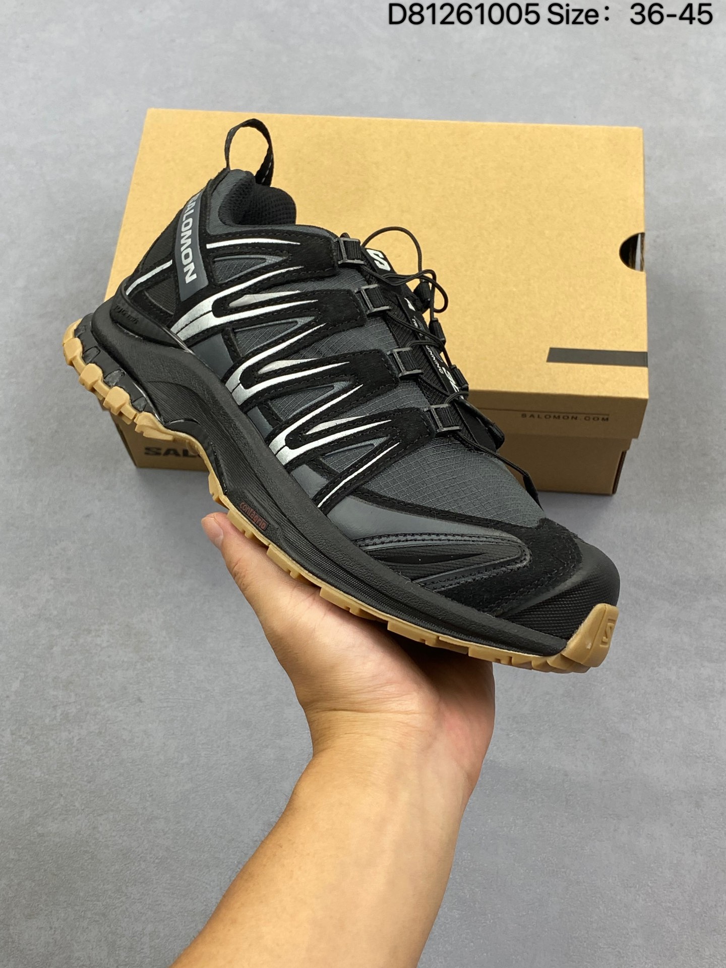 💰130
Salomon萨洛蒙 XA PRO 3D户外越野跑鞋 鞋面采用SENSIFIT贴合技术 全方位贴合包裹脚型 鞋跟部鞋底牵引设计 提供强大的抓地性能 更适应野外崎岖不平的道路 其3D ADVANCED CHASSIS底盘 材料轻量大化 钉齿设计更具稳定性、防护性 鞋底易磨损区运用CONTAGRIP高耐磨材料 应对城市硬质路面长距离跑考验
货号:477919-24
尺码:36 36.5 37.5 38 38.5 39 40 40.5 41 42 42.5 43 44 45
ID:D81261005