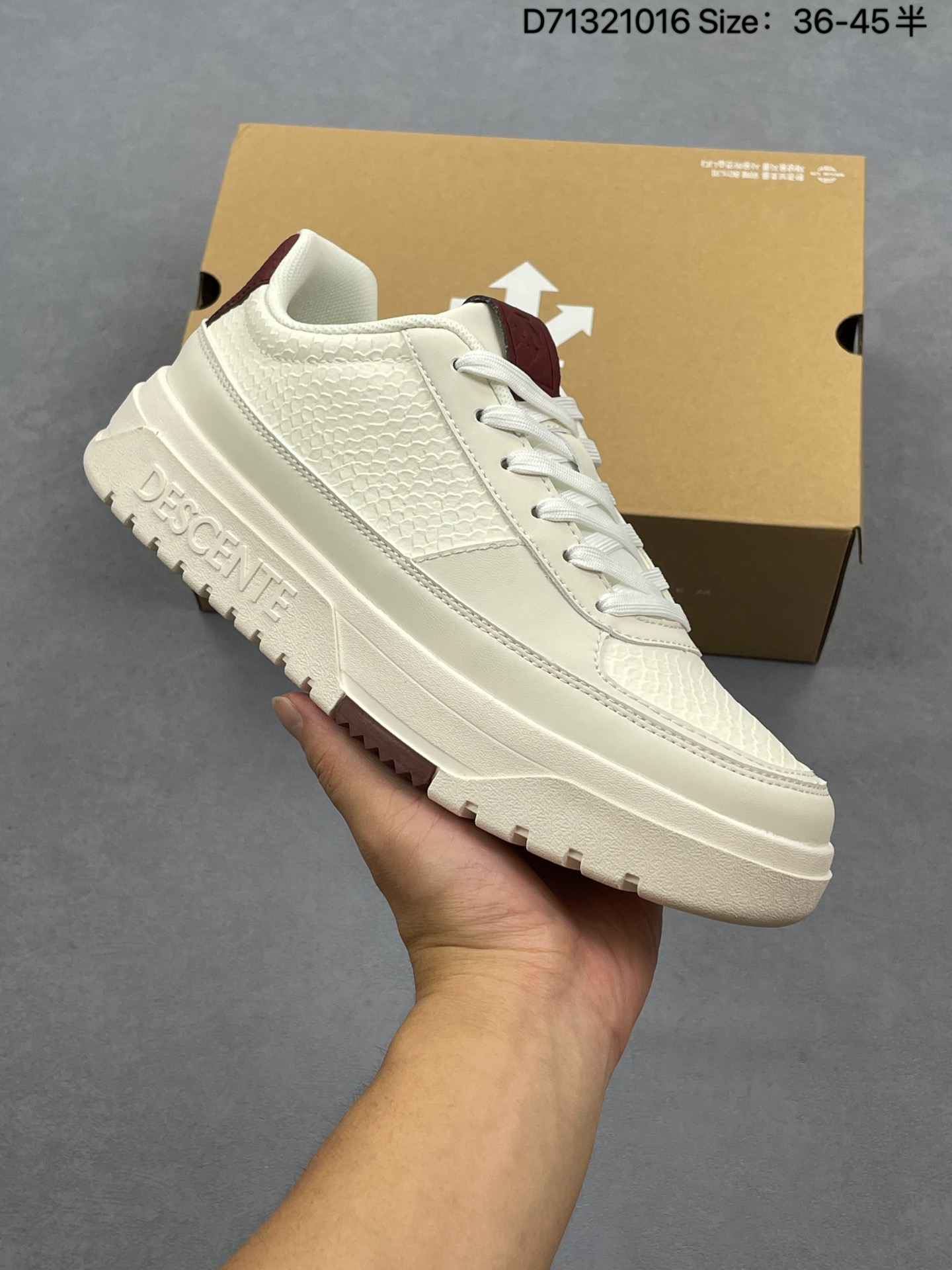 💰160
公司级✅迪桑特DESCENTE DUALIS WP都市通勤 GORE-TEX 时尚舒适 防滑耐磨 时尚休闲运动覆盖防水男子越野跑鞋
官方同步上架 适合技术路线单日徒步穿着受到长途野外跑步鞋的启发 适合在变化的地形上进行快速轻快的徒步旅行
穿着舒适而有支撑性 使您充满信心 该设计与脚部融为一体 可最大限度地减少摩擦
货号:D5131DSN24
尺码:36 36.5 37.5 38 38.5 39 40 40.5 41 42 42.5 43 44
ID:D71321016
Size:36~45B