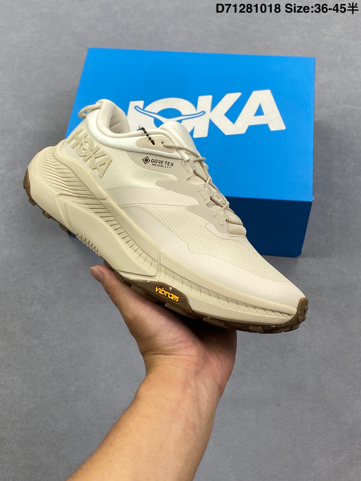 合集💰140
HOKA/霍卡 男女鞋真标半码制,升级原楦原纸版开发版型,采用热熔尼龙科技鞋面材质,搭载轻量化材料超轻量泡棉中底,外置V版橡胶防滑黄金大底❗️全新户外鞋款,美国新兴跑鞋品牌Hoka One One Project Transport 项目运输系列低帮厚底轻量户外越野运动慢跑鞋“ 1133958
类型:男女鞋
码数:36 36.5 37 38 38.5 39 40 40.5 41 42 42.5 43 44 45
编码:D71281018