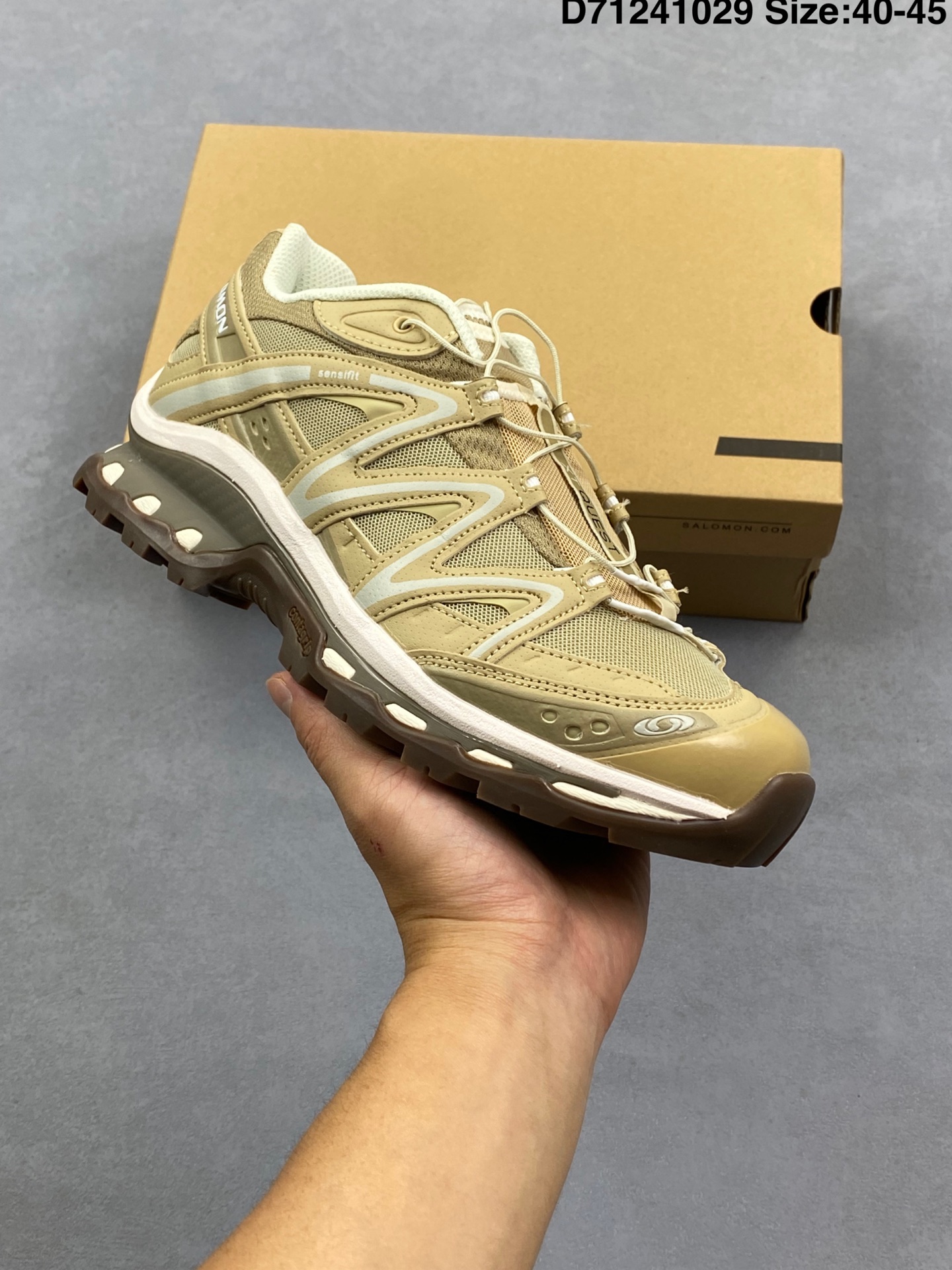 合集特价‼️💰120
公司级✅SALOMON萨洛蒙XT-QUEST PANHUI 时尚 舒适減震防滑耐磨 低帮跑步鞋
鞋面采用SENSIFIT贴合技术 全方位贴合包裹脚型 鞋跟部鞋底牵引设计 提供强大的抓地性能 更适应野外崎岖不平的道路 其3D ADVANCED CHASSIS底盘 材料轻量大化 钉齿设计更具稳定性、防护性 鞋底易磨损区运用CONTAGRIP高耐磨材料 应对城市硬质路面长距离跑考验
货号:410588-28
尺码:如图
D71241029