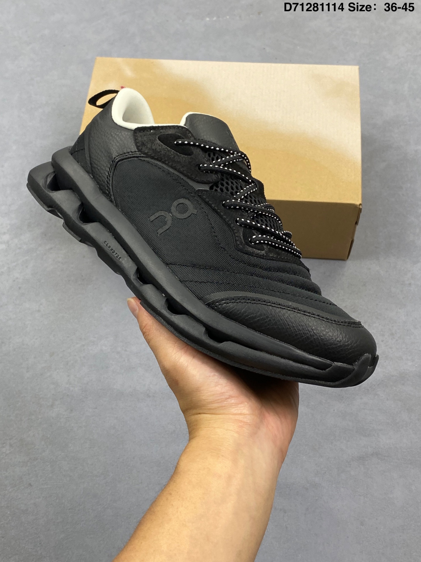 合集💰140
On昂跑 Cloudflow 5 舒适百搭 低帮 休闲跑步鞋 男款 白黄
 货号：3MF10112929
码数：36-45半
DD71281114