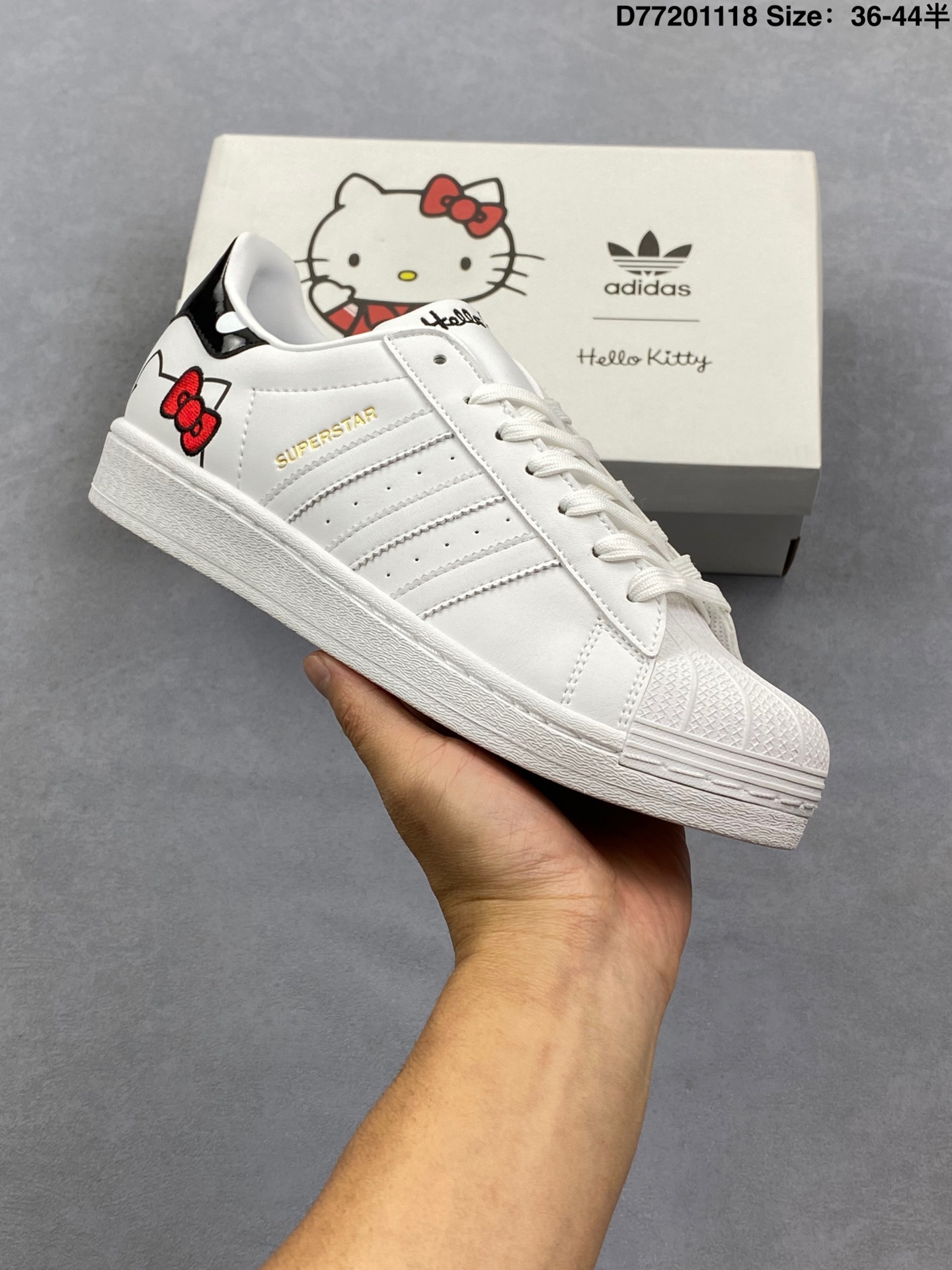 Adidas Originals Superstar 全新配色 贝壳头休闲板鞋 独家控货 平台正单 全鞋百分百原材料 全鞋电脑针车 Logo针车间距针数原版一致 皮料切割冲裁零瑕疵 原鞋一致含胶量大底 原盒中文内外标 大几率过验 不对比市面只对比原鞋 只服务最高端市场 货号:GW7168 半 编码:D77201118