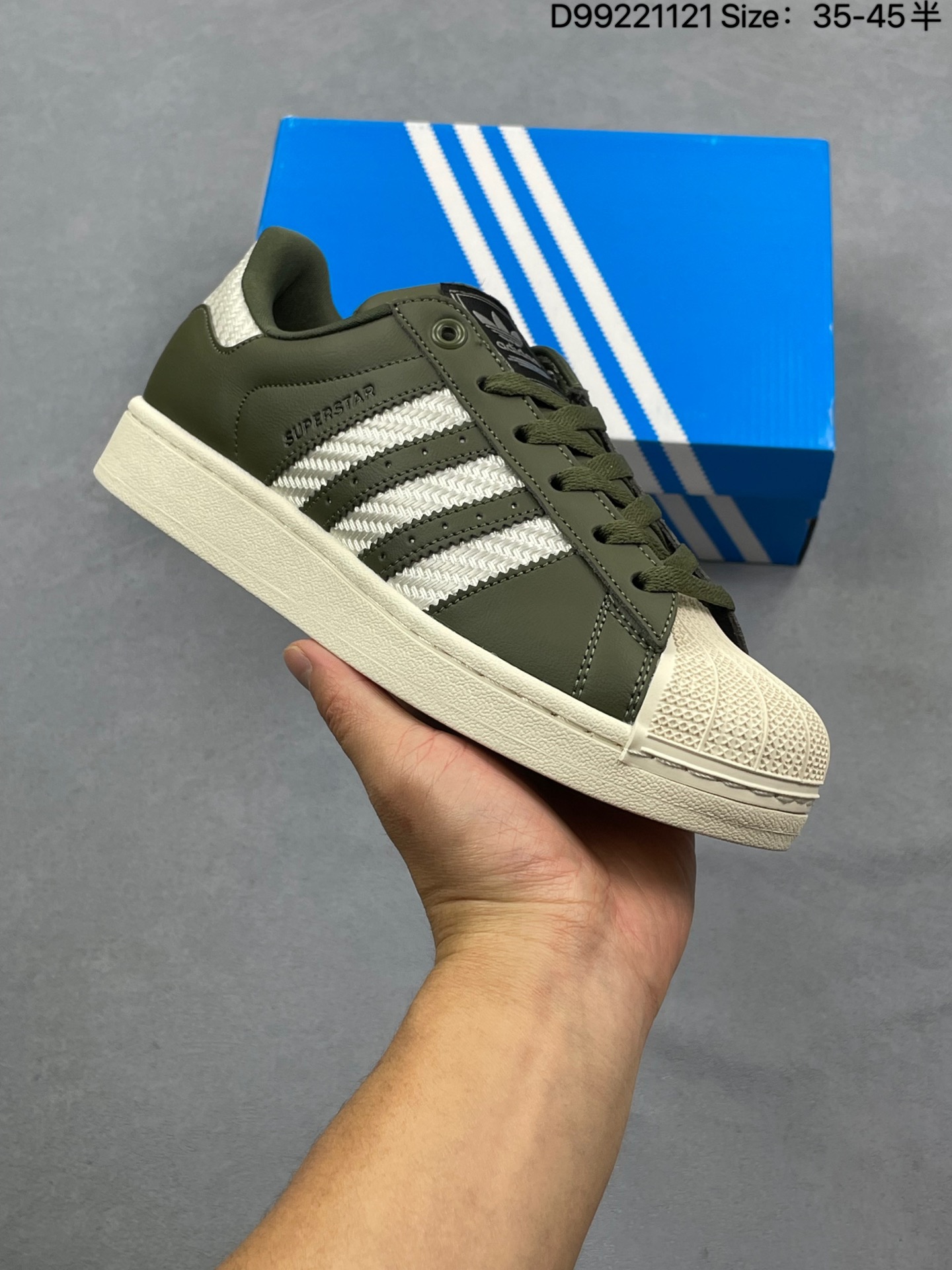 💰110
Adidas Originals Superstar贝壳头系列 阿迪达斯 三叶草低帮经典百搭休闲运动板鞋
货号:JQ3181
ISize:35-45半
D99221121