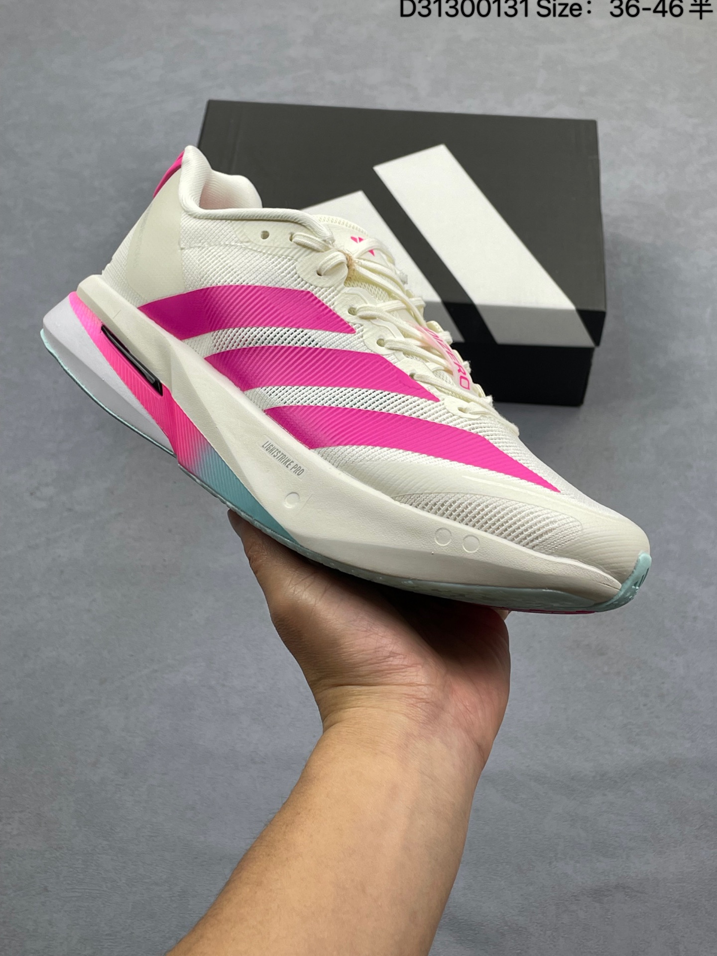 💰150
阿迪达斯adidas adizero BOSTON 13 透气网眼竞速跑鞋Boost 缓震底 阿迪后跟加厚 呵护脚后跟 立体保护软绵鞋口轻松穿脱不磨脚 安全防撞包裹鞋头符合人体结构 精心设计 行走柔软触感
尺码：36-45半
货号：JQ9830#
D31300131