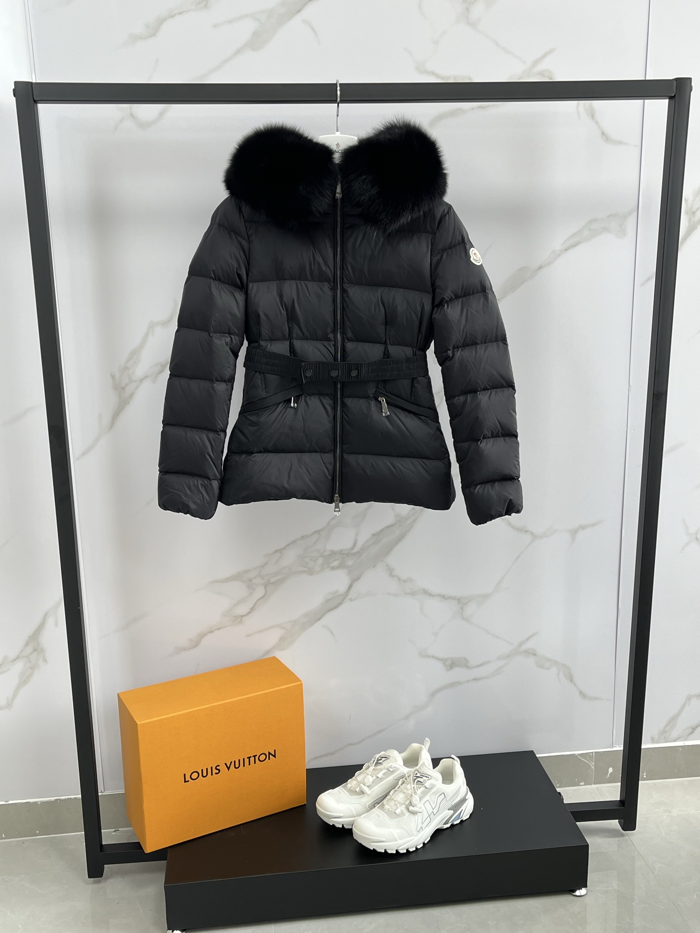MONCLER Boed Belted Fur-Trimmed Hooded Down Puffer Jacket 4 i1756905279926 9324 0 2